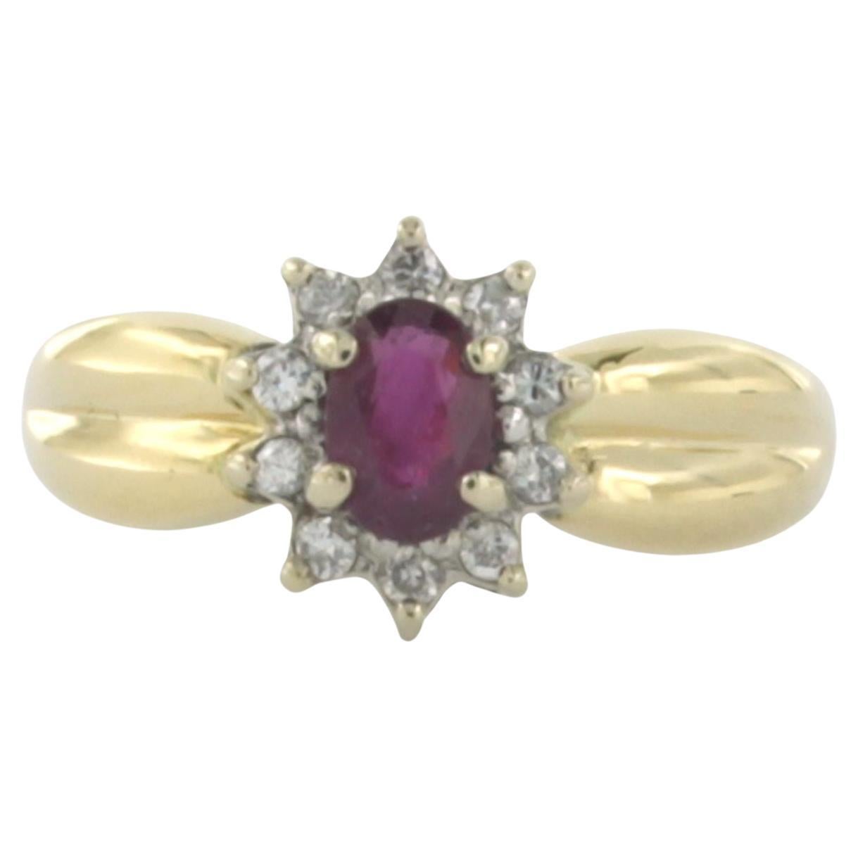 Cluster ring with ruby and diamonds 18k bicolour gold