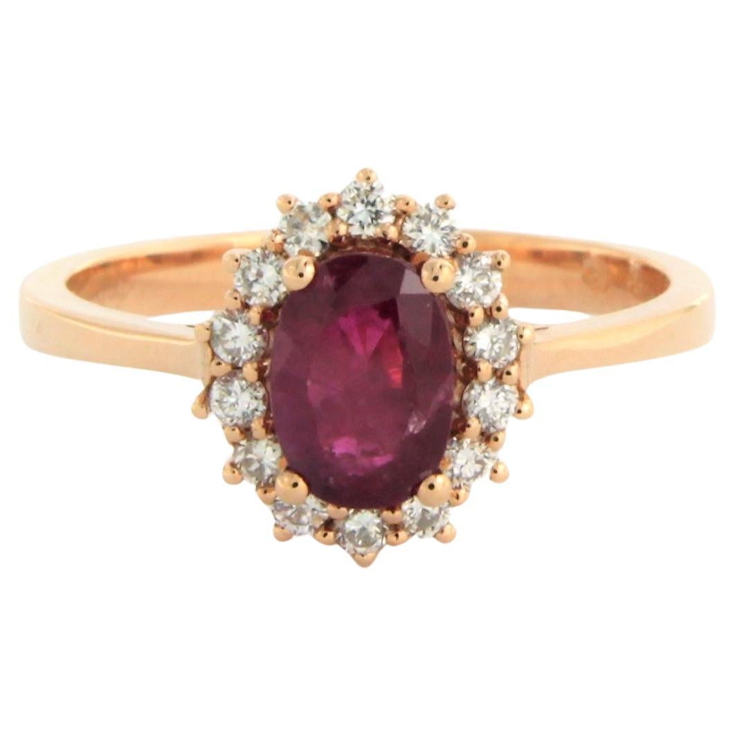 Cluster ring with ruby and diamonds 18k pink gold For Sale