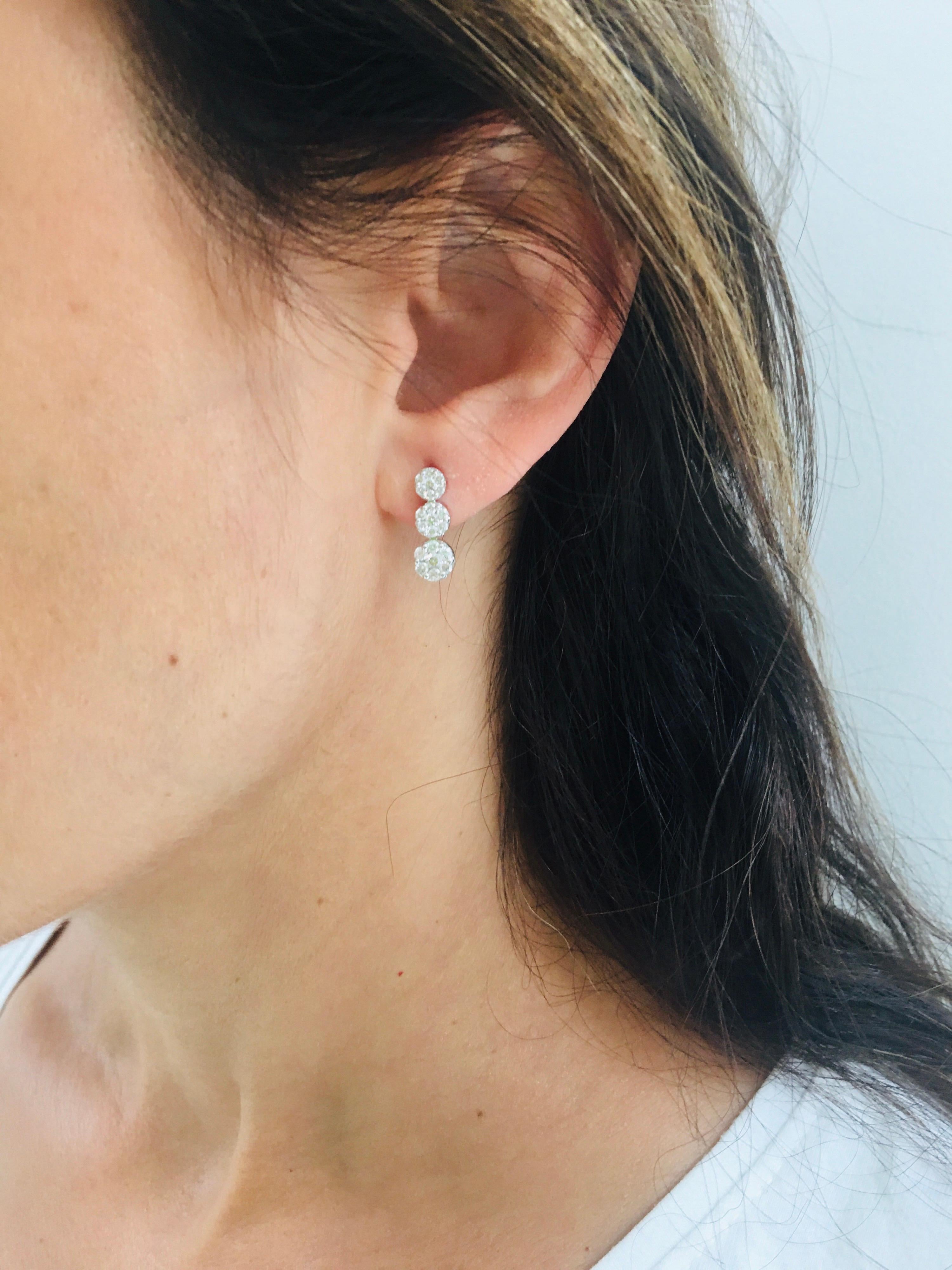 Cluster Three Drop Flower Earrings 0.99 Carat Diamond 18 Karat White Gold For Sale 2