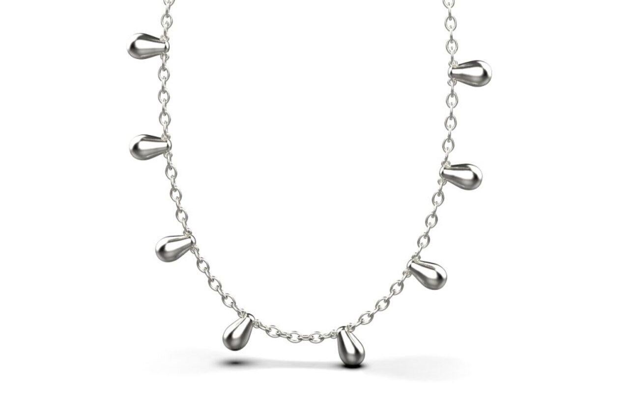 Clustered Chain Necklace, 18k White Gold In New Condition For Sale In Leigh-On-Sea, GB