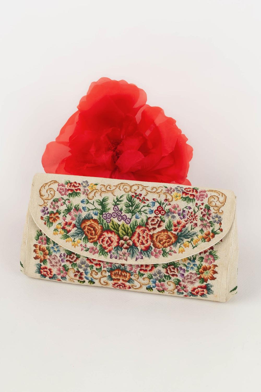 Clutch bag 1950s In Good Condition For Sale In SAINT-OUEN-SUR-SEINE, FR