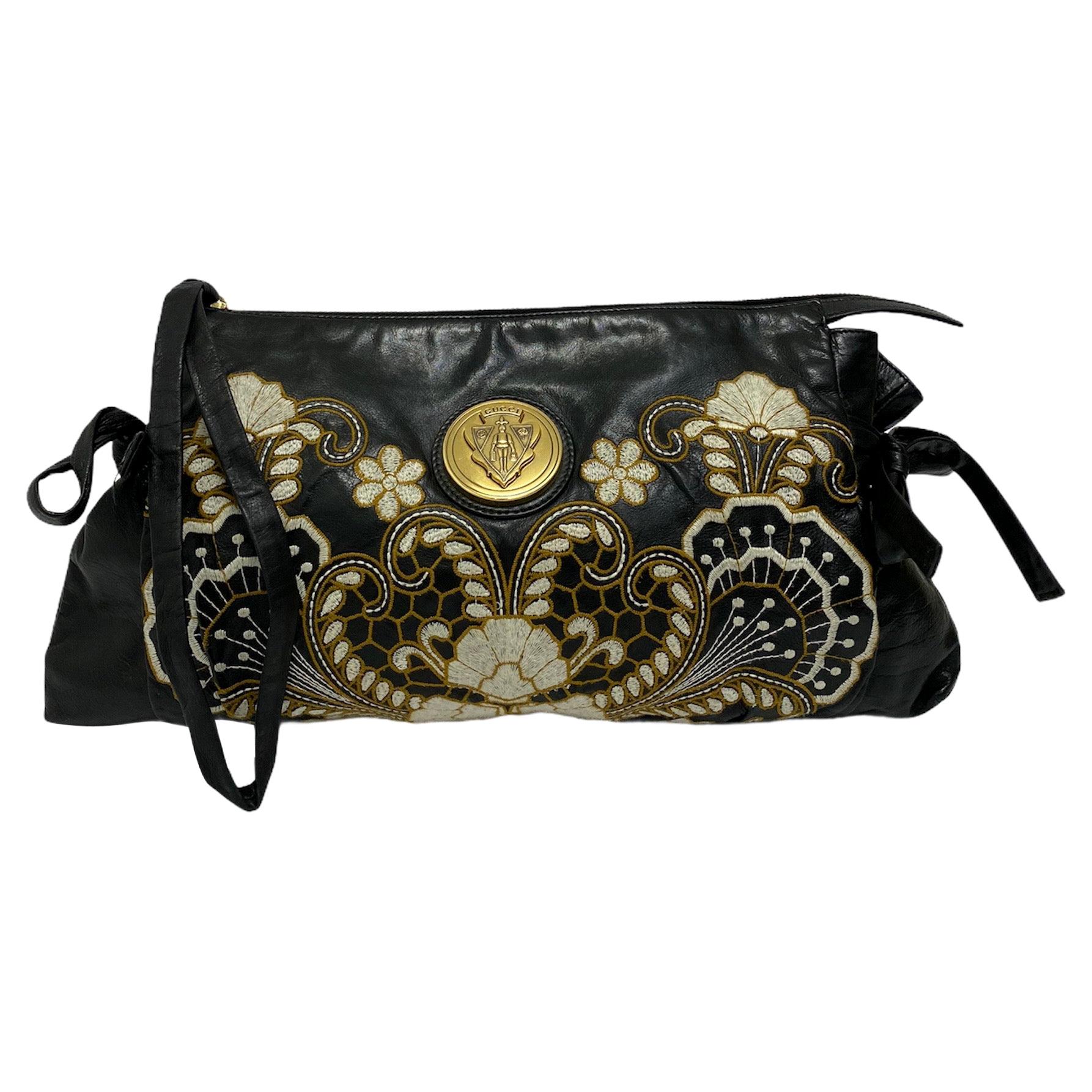 Clutch Gucci Hysteria Bag in Black Leather with Floral Embroidery