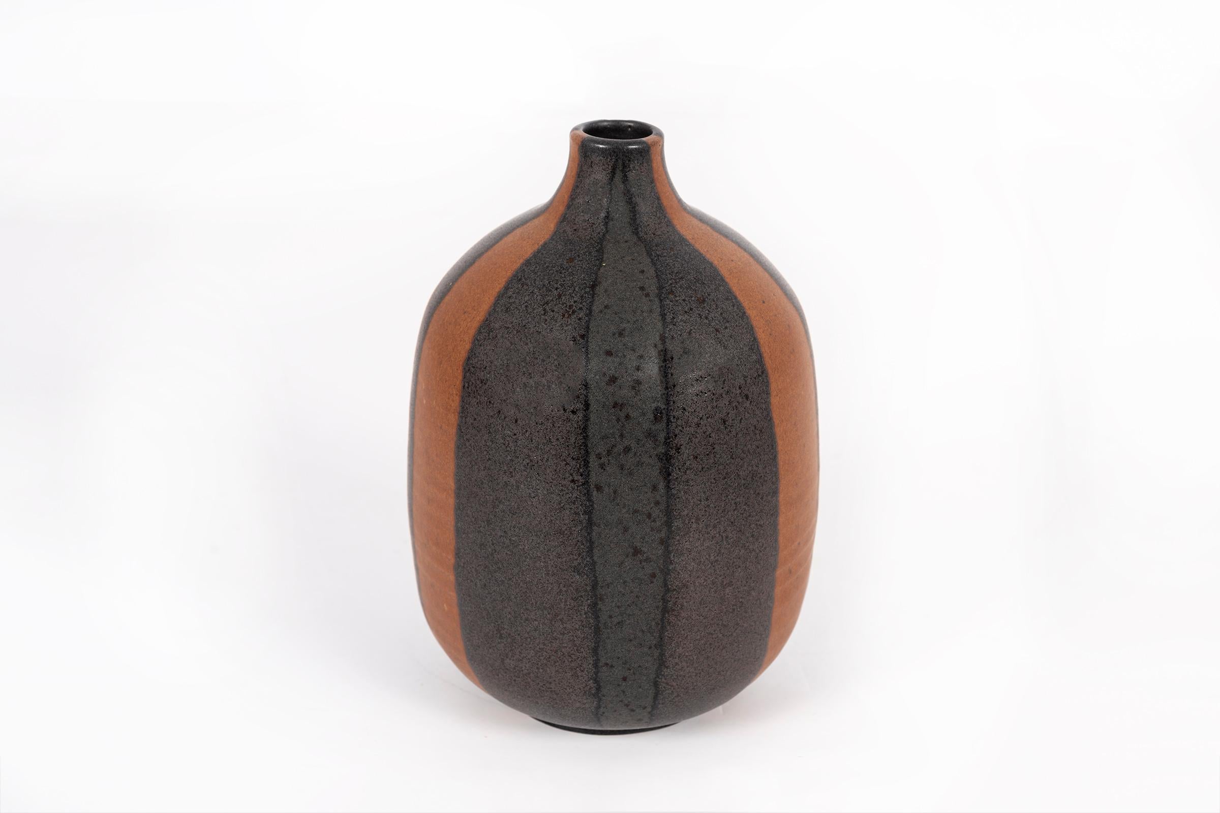 Americano Vaso in ceramica Clyde Burt in vendita