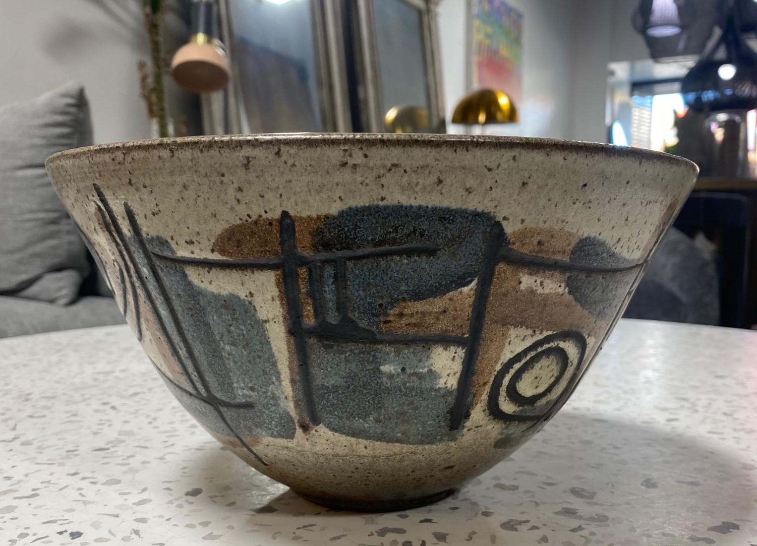 20th Century Clyde Burt Signed Large Mid-Century Modern Studio Pottery Ceramic Art Bowl For Sale