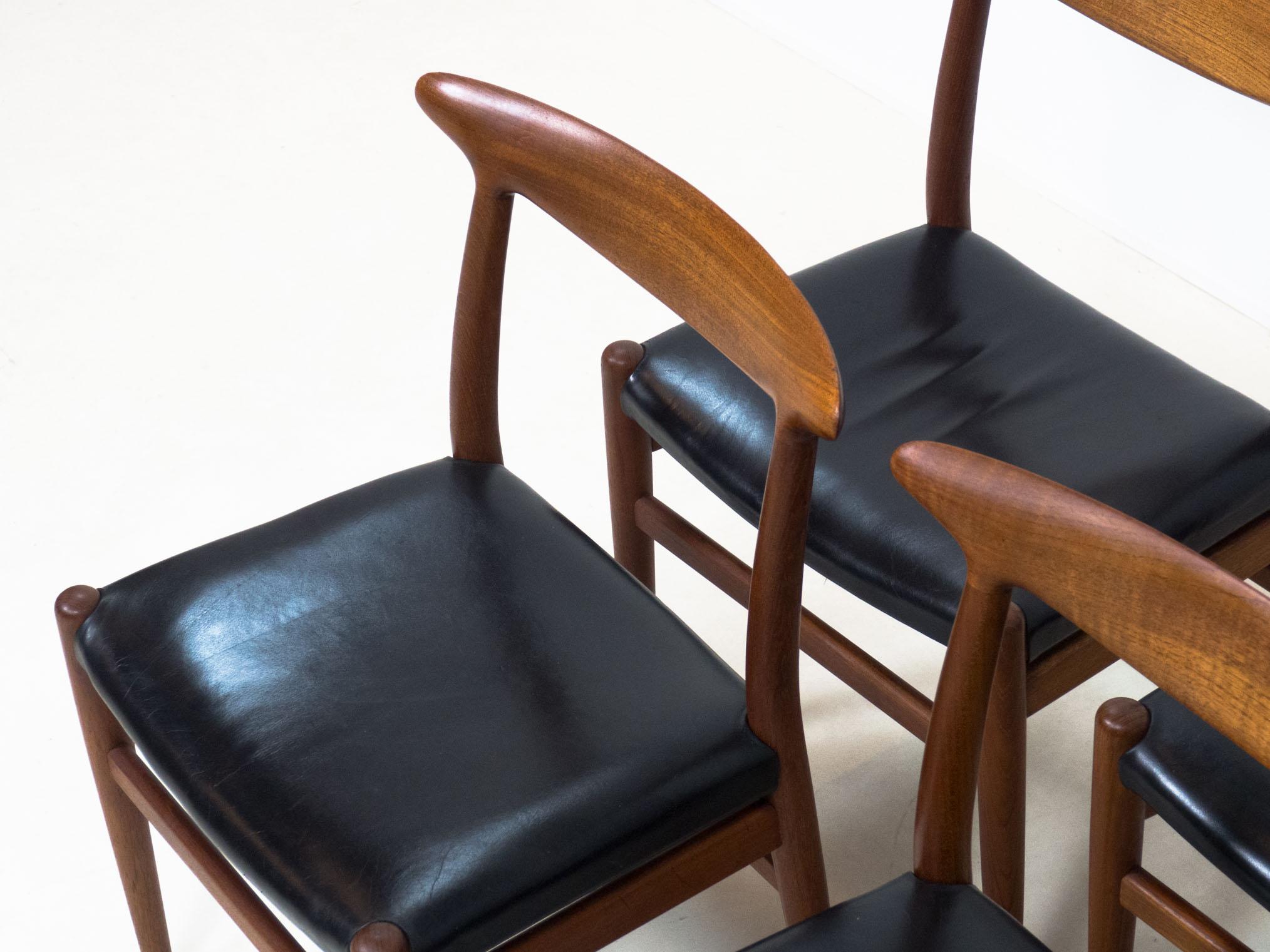 C.M. Madsen set of six teak and leather dining chairs – Hans J. Wegner In Good Condition For Sale In Heerhugowaard, NL
