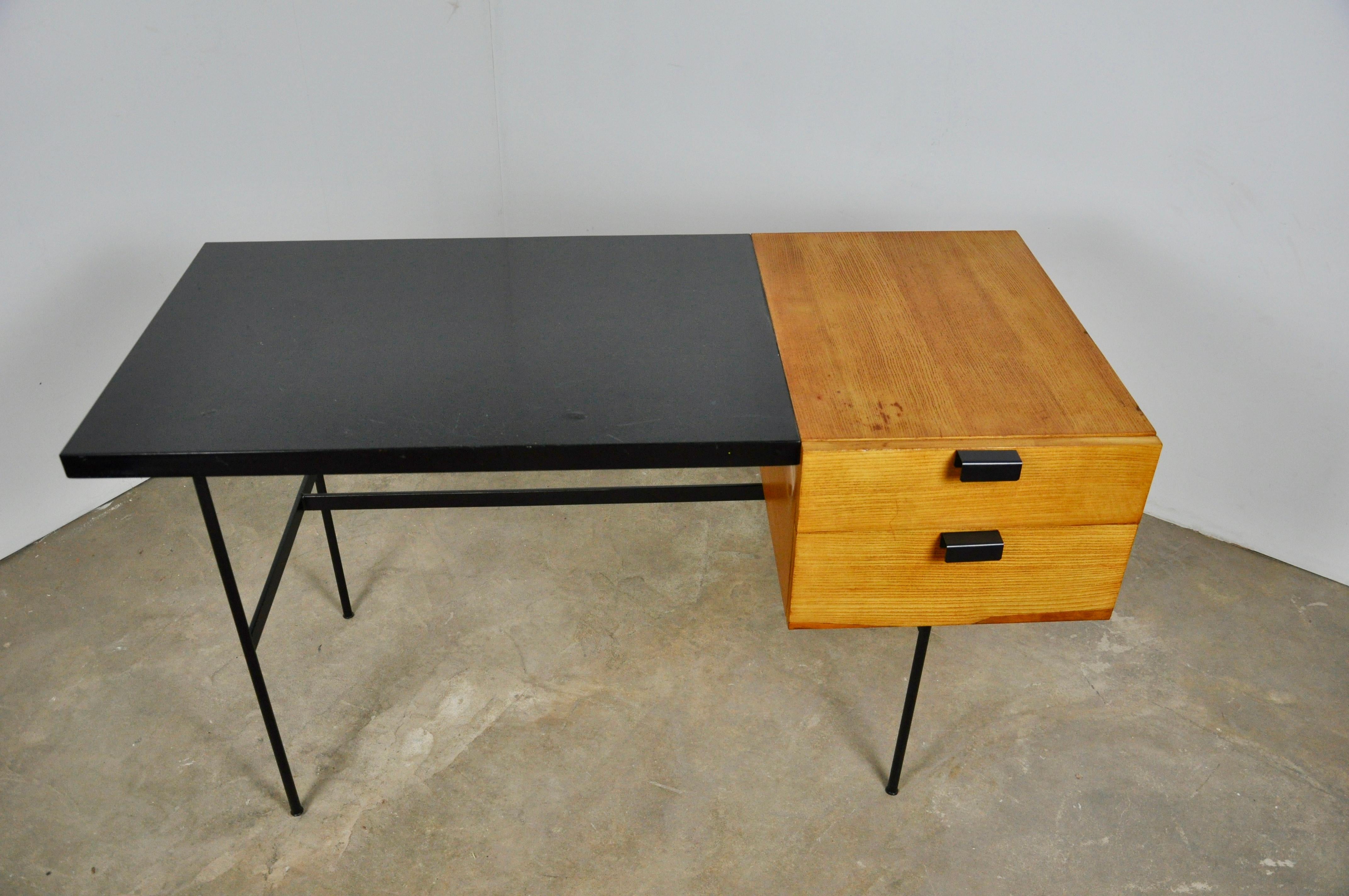 CM141 Desk by Pierre Paulin for Thonet, 1954 In Good Condition In Lasne, BE