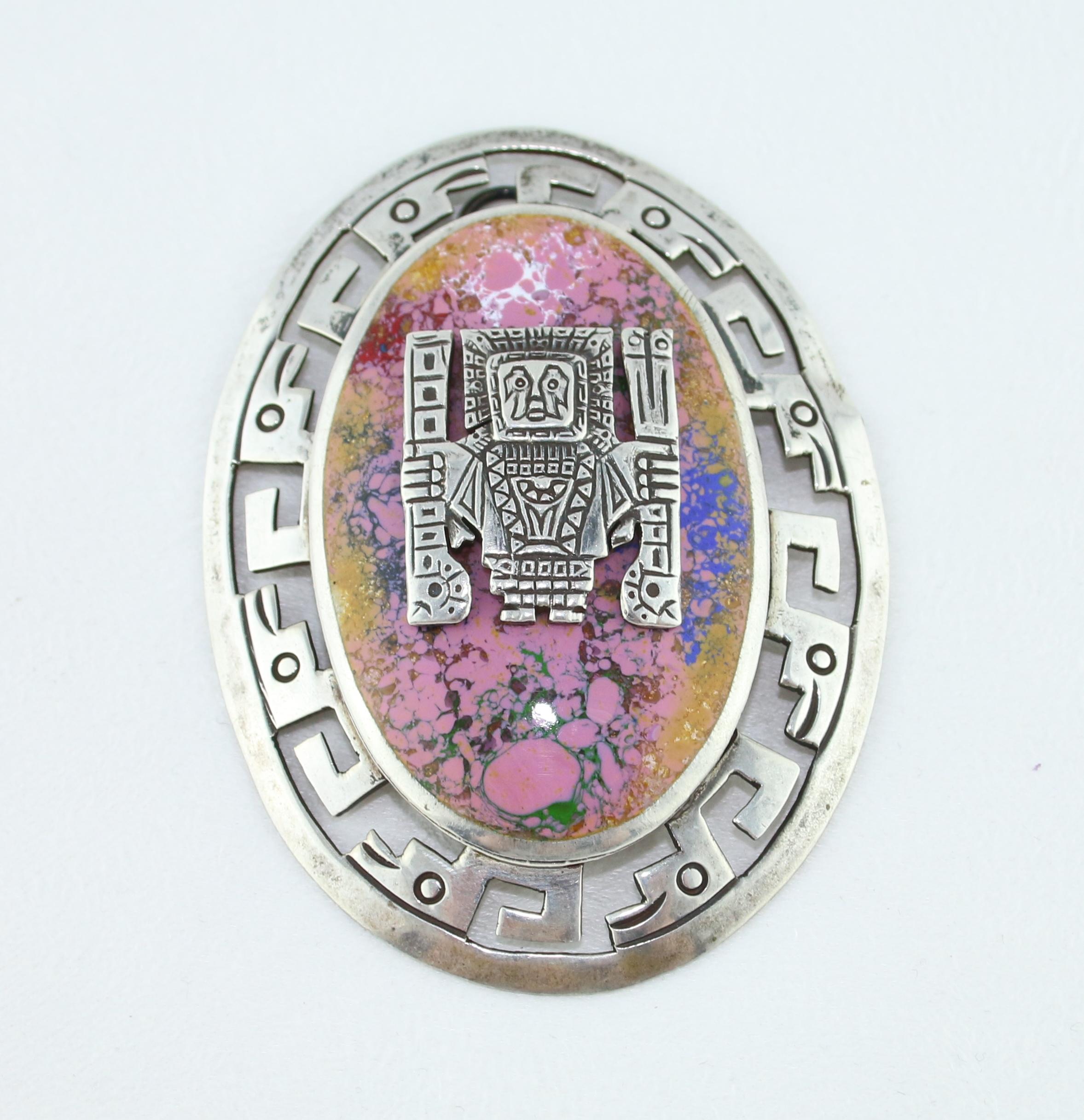 Stunning Large Vintage Pendant / Pin
The pin is signed CMC and its from Peru
It has the Inca Motif
The pin is sterling silver and Enamel
The Pin measures 3