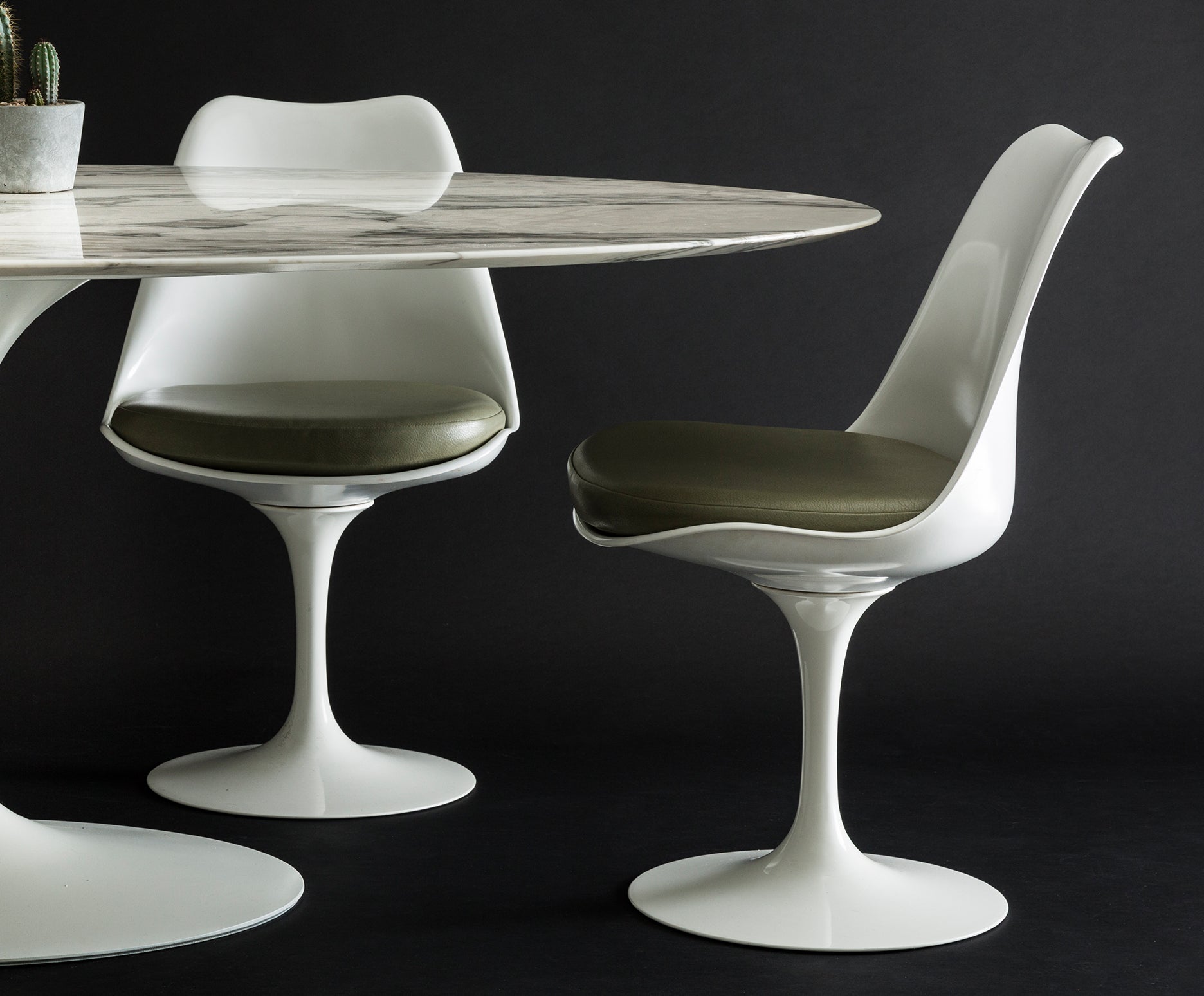 Eero Saarinen Tulip Arm Chair 1stdibs