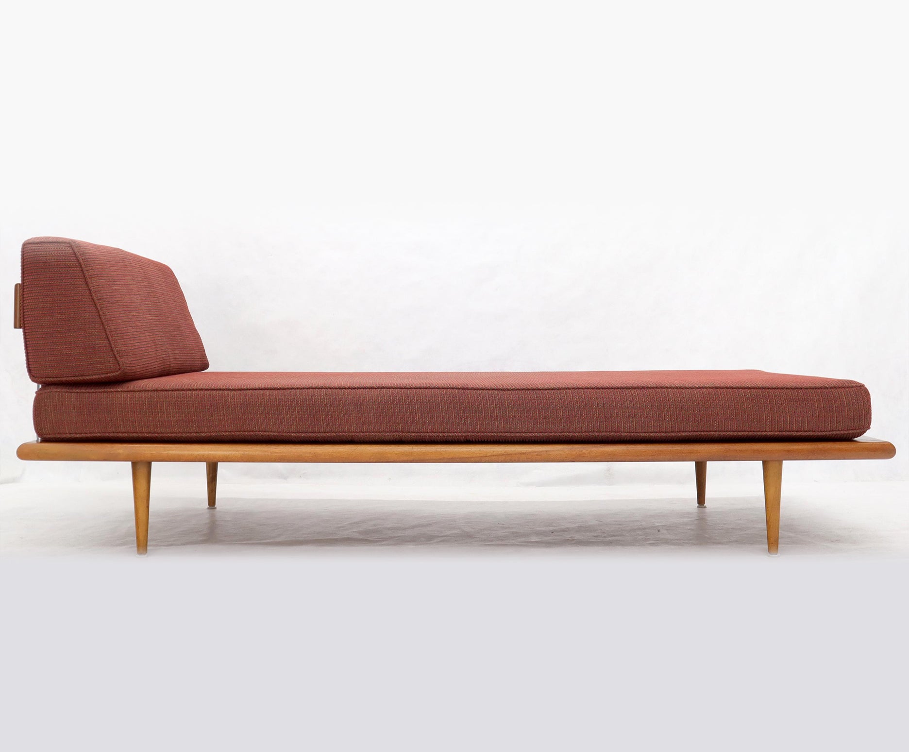 Nelson Daybed