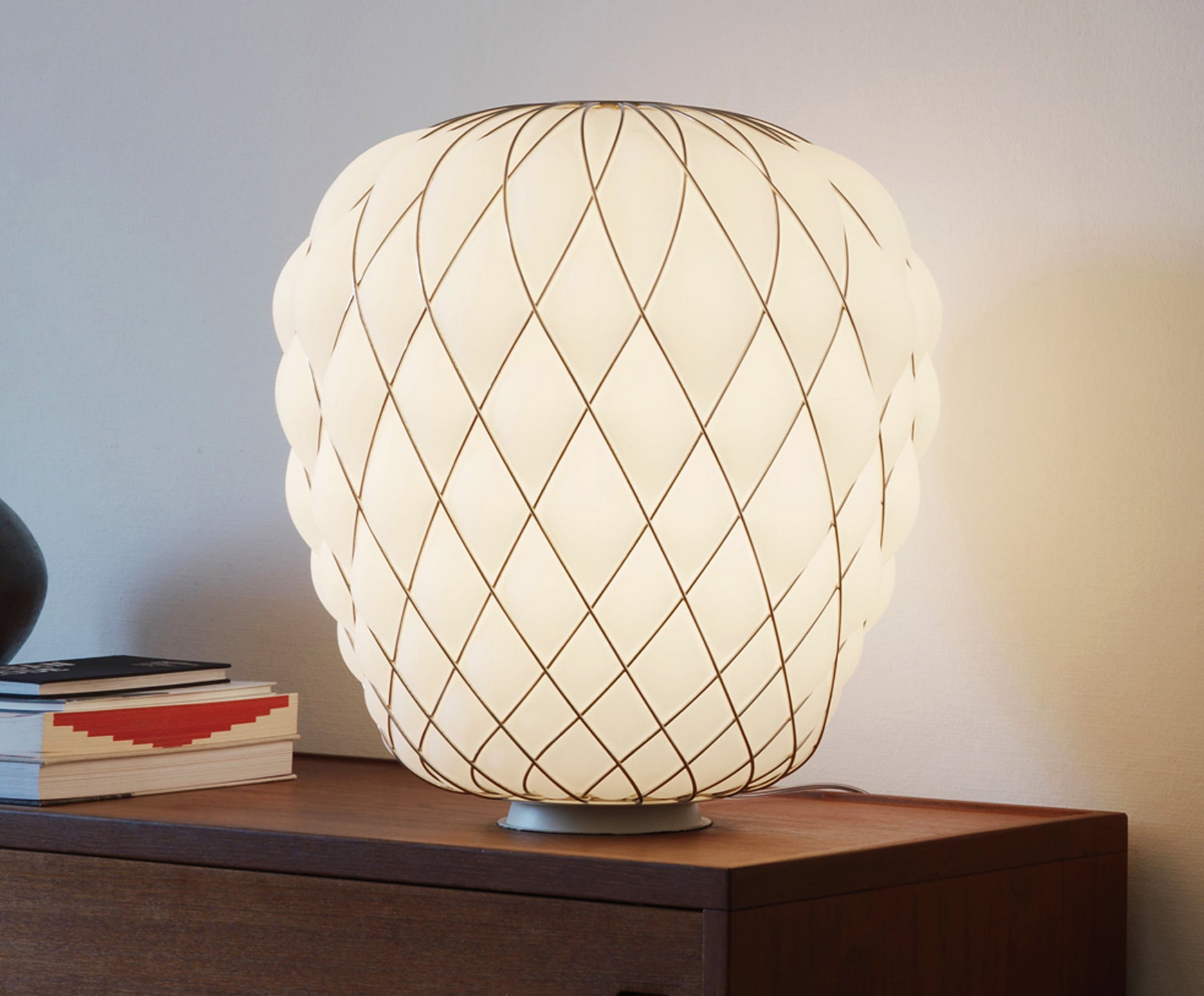 Pinecone Table Lamp