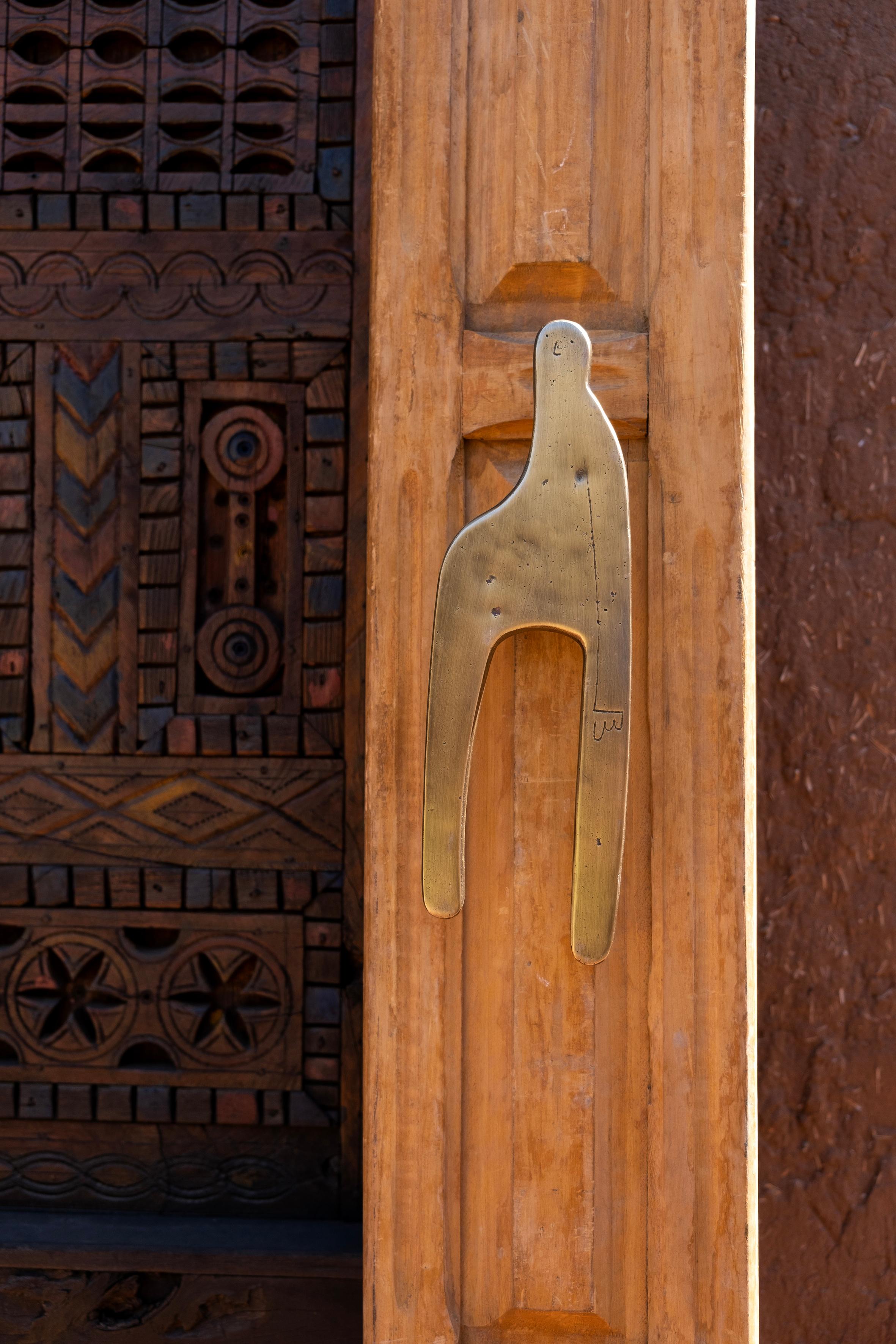 Moroccan Co-Created solid brass door pull 22 x 9 cm  Open Manifest Collection For Sale