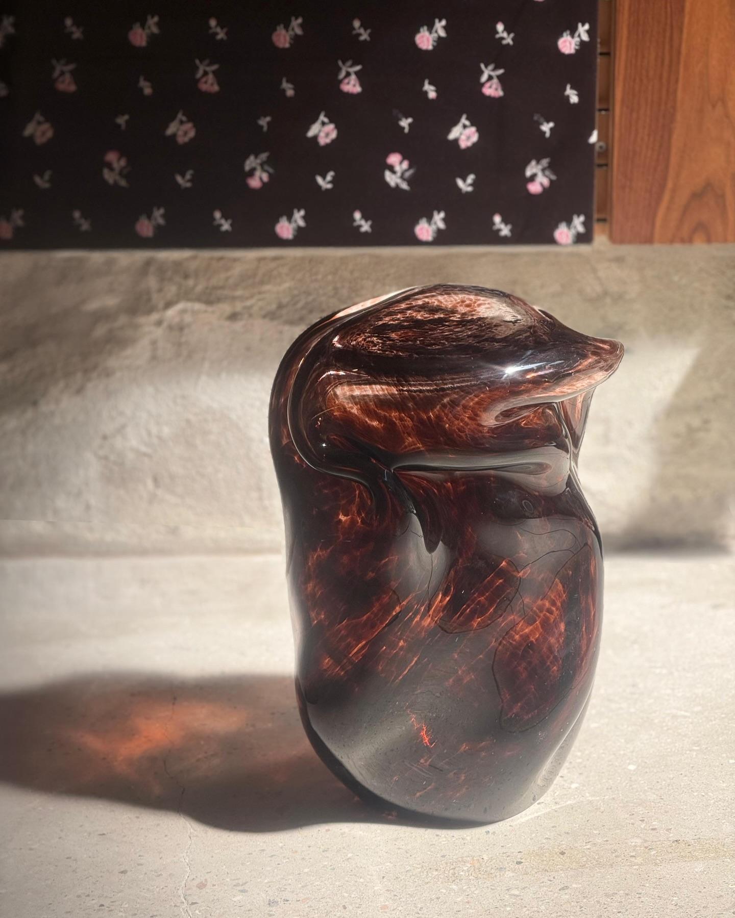 Co Mirror Contemporary Sculptural Stool by Homa For Sale 8