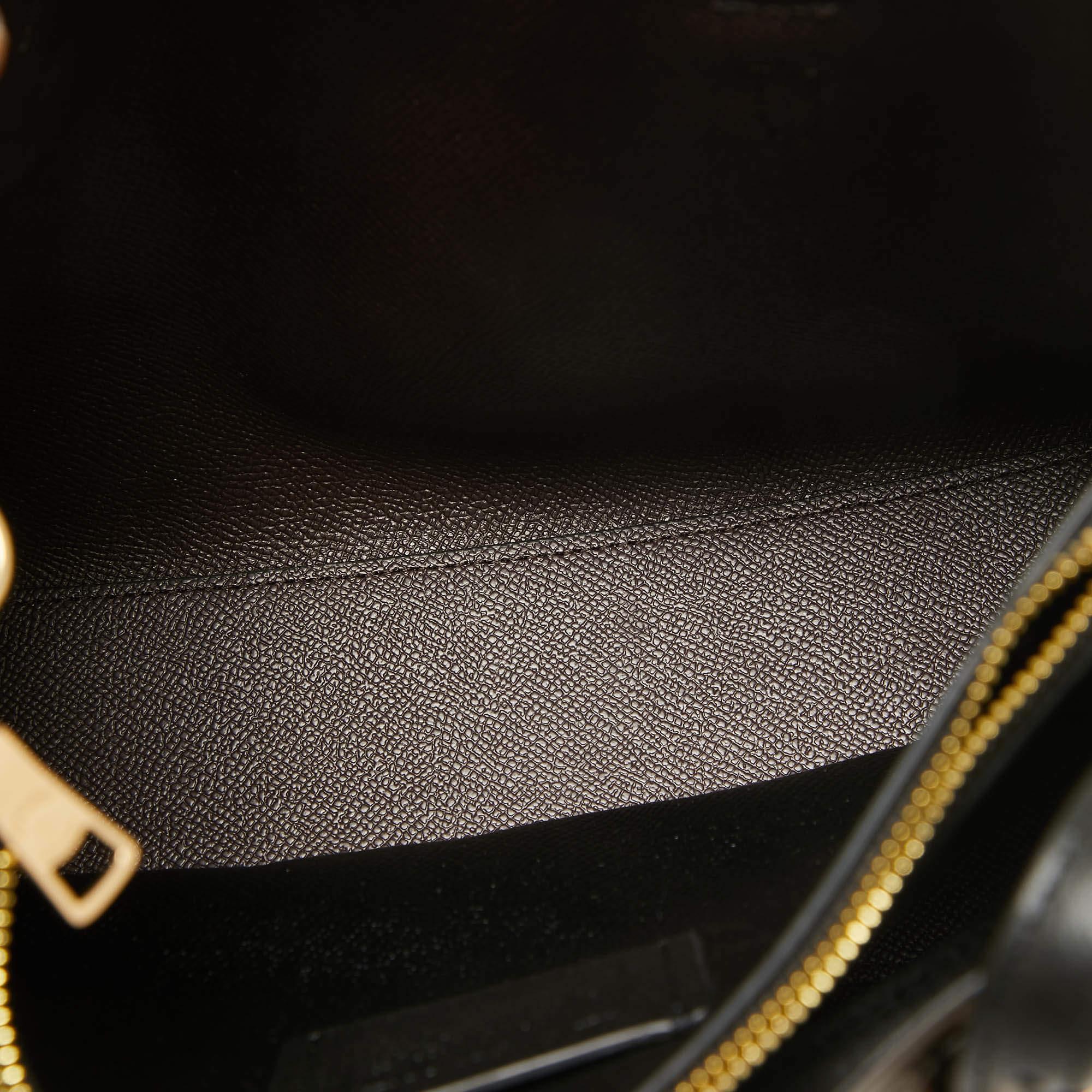 Coach Beige/Black Signature Coated Canvas and Leather Molly 25 Tote For Sale 2