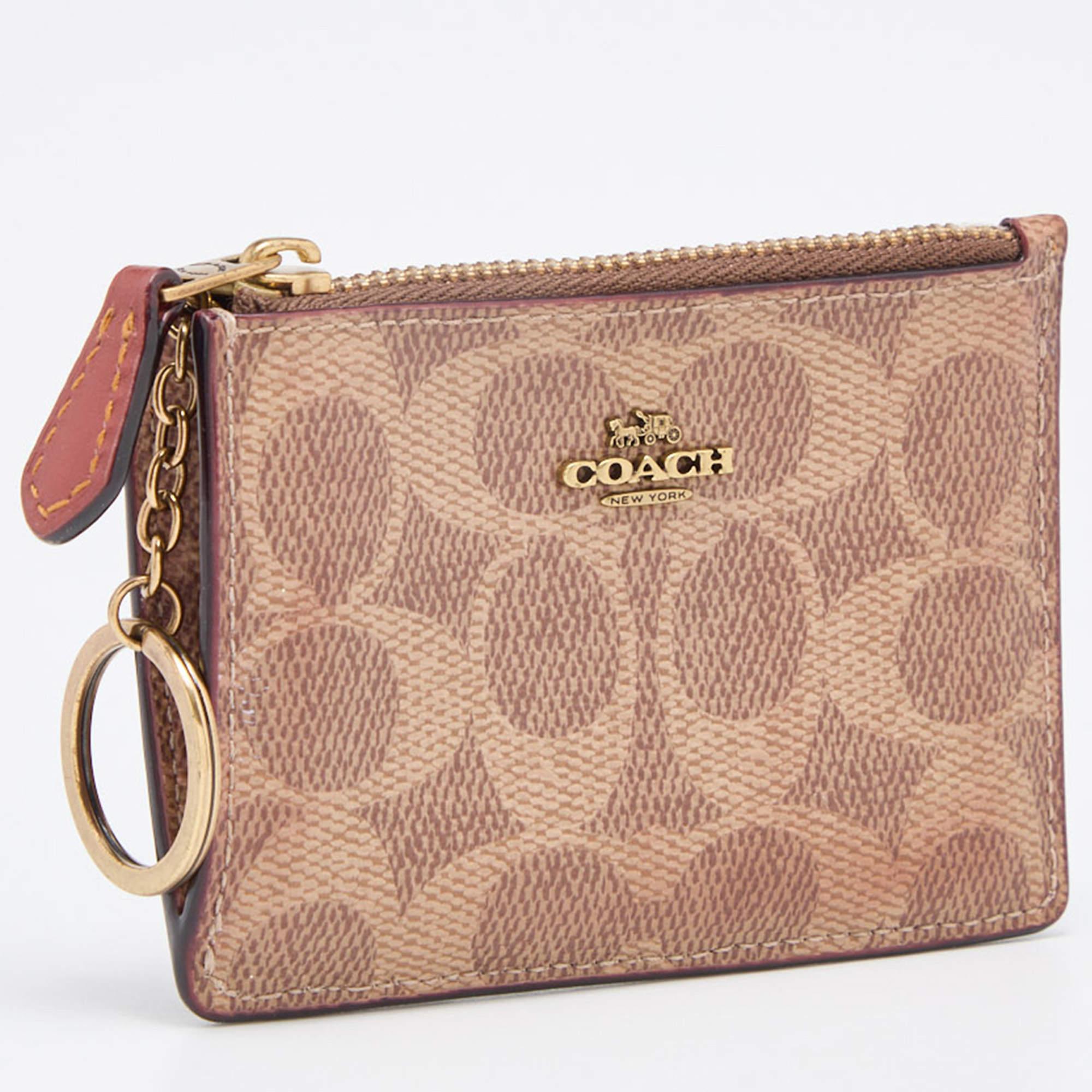 Coach Beige/Brown Signature Coated Canvas and Leather Zip Skinny ID Case In Good Condition For Sale In Dubai, Al Qouz 2