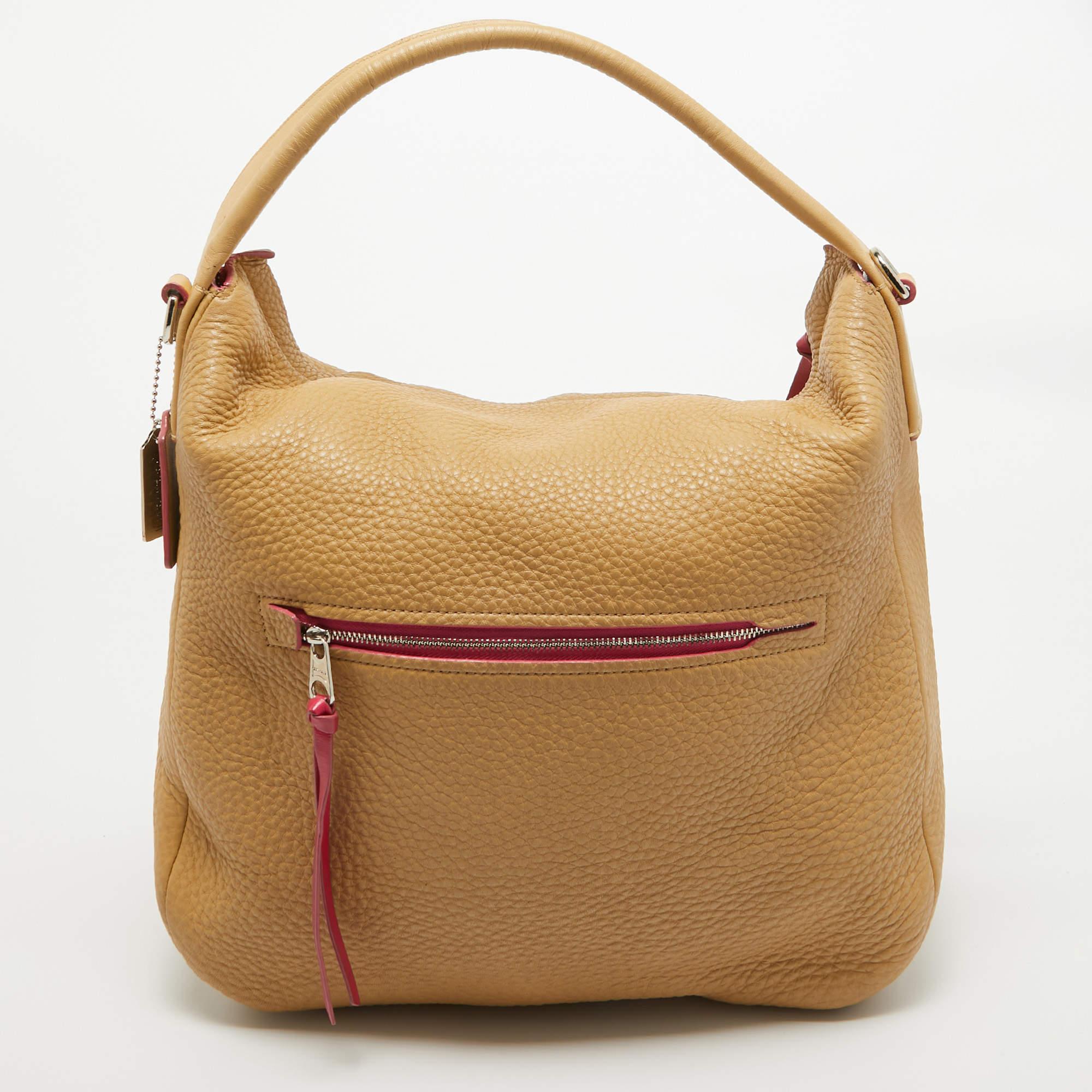 Women's Coach Beige Leather Bleecker Hobo For Sale