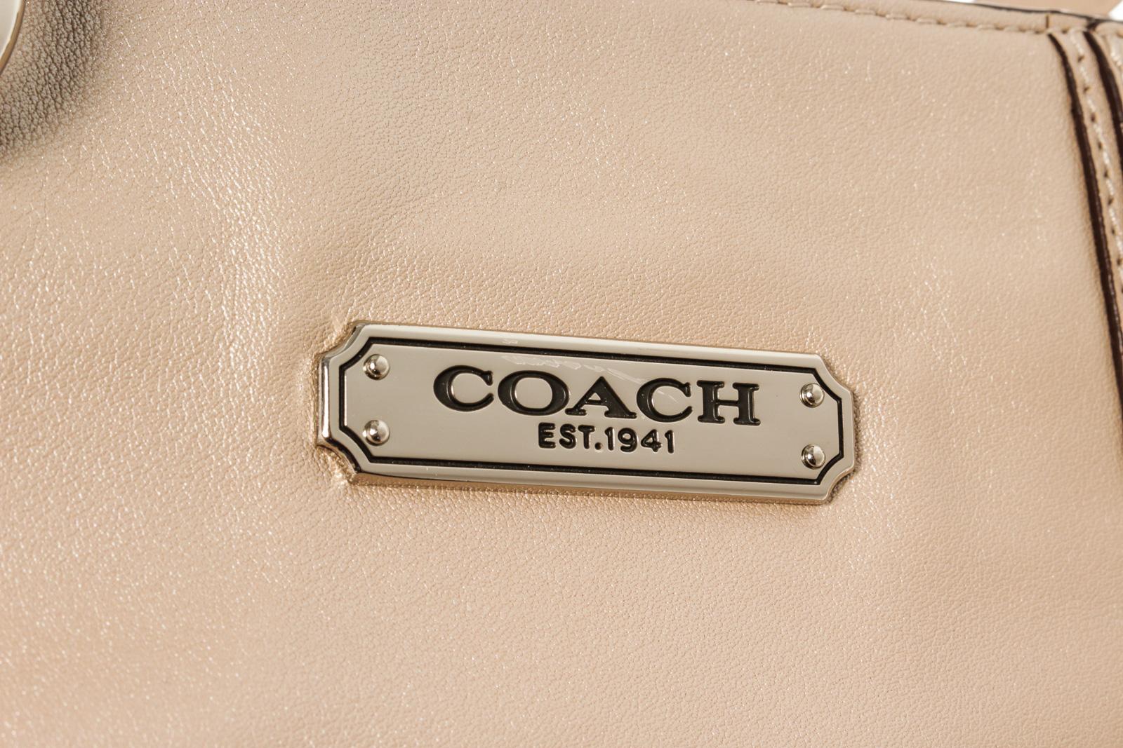 coach large tote with zipper