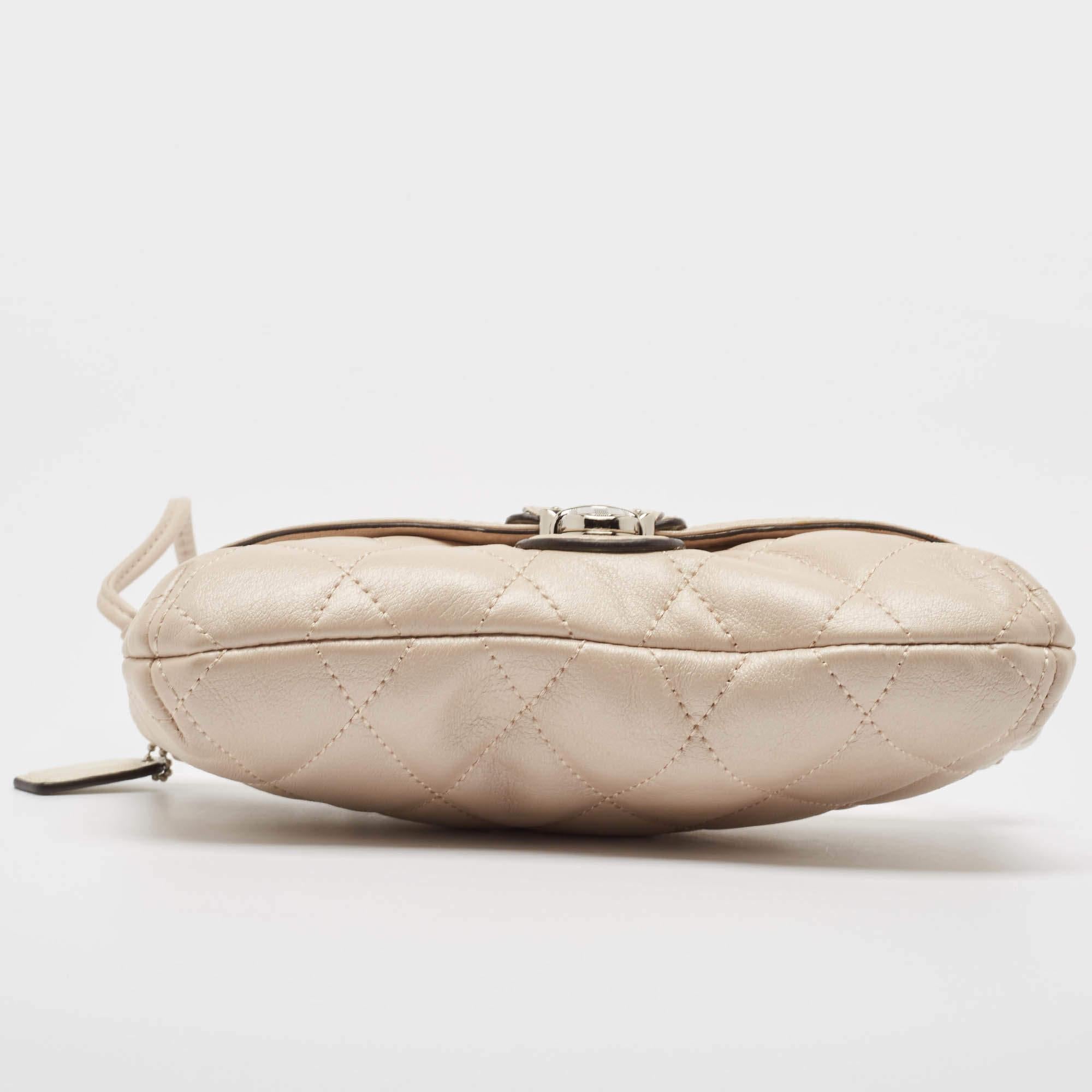 Coach Beige Quilted Leather Push Lock Crossbody Bag For Sale 4