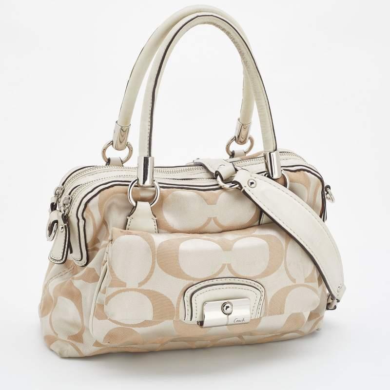 Coach Beige Signature Canvas and Leather Buckle Satchel In condizioni discrete a Dubai, Al Qouz 2