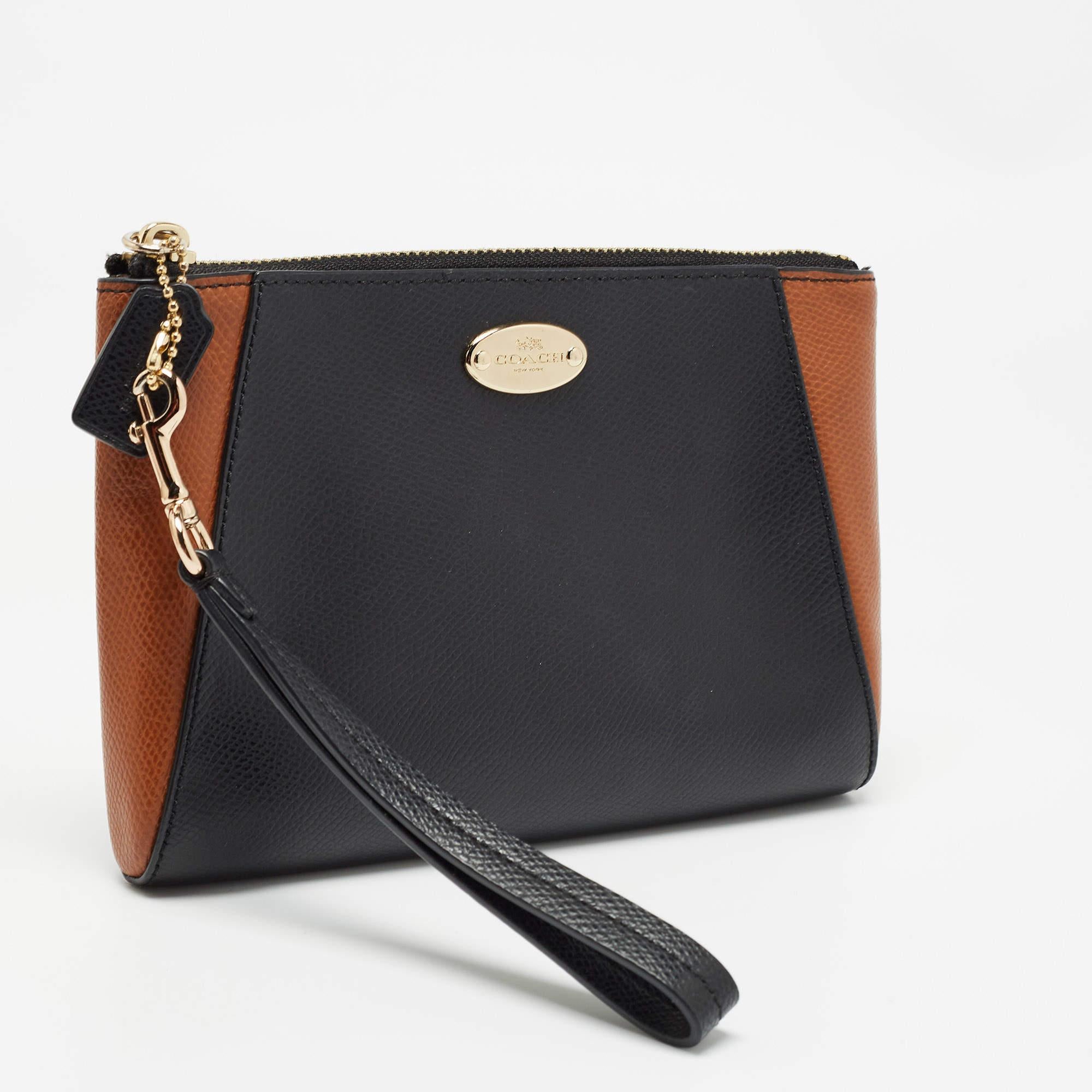 Coach Black/Brown Leather Morgan Wristlet Clutch In Good Condition For Sale In Dubai, Al Qouz 2