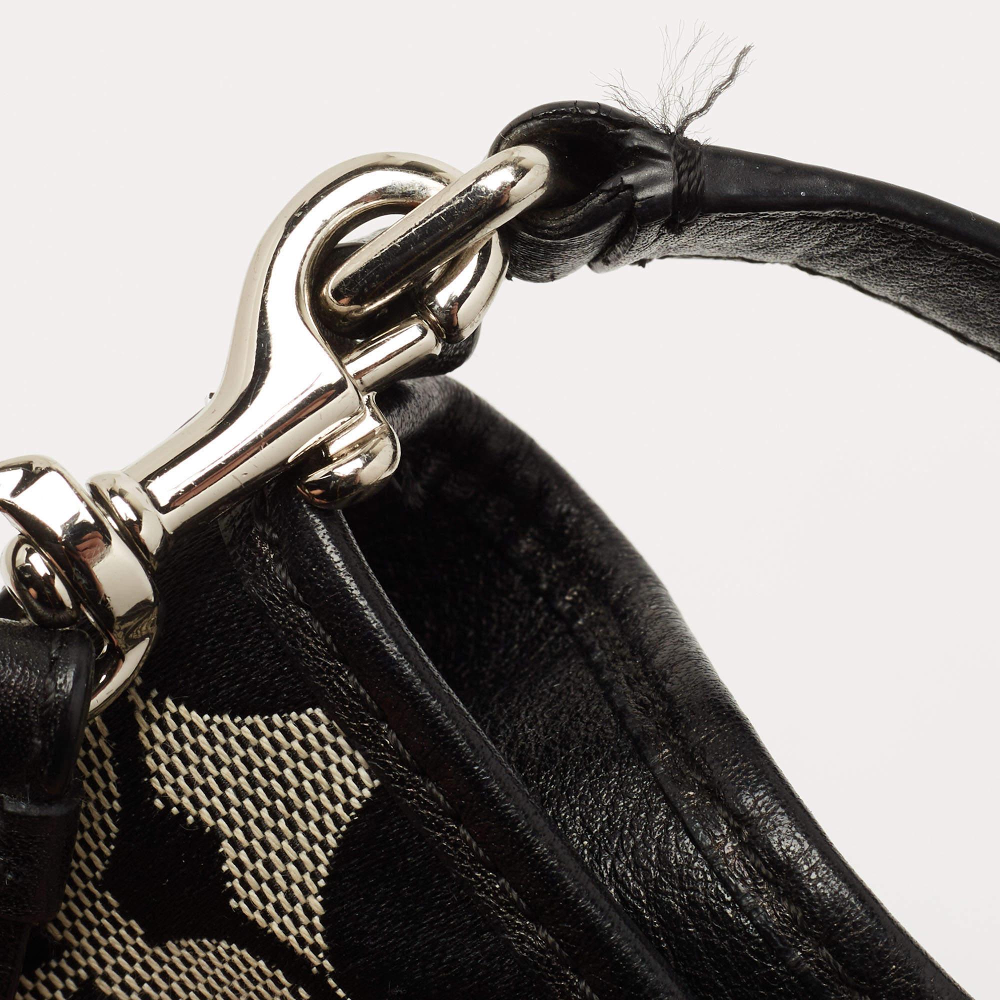 Coach Black/Grey Signature Canvas and Leather Shoulder Bag For Sale 2