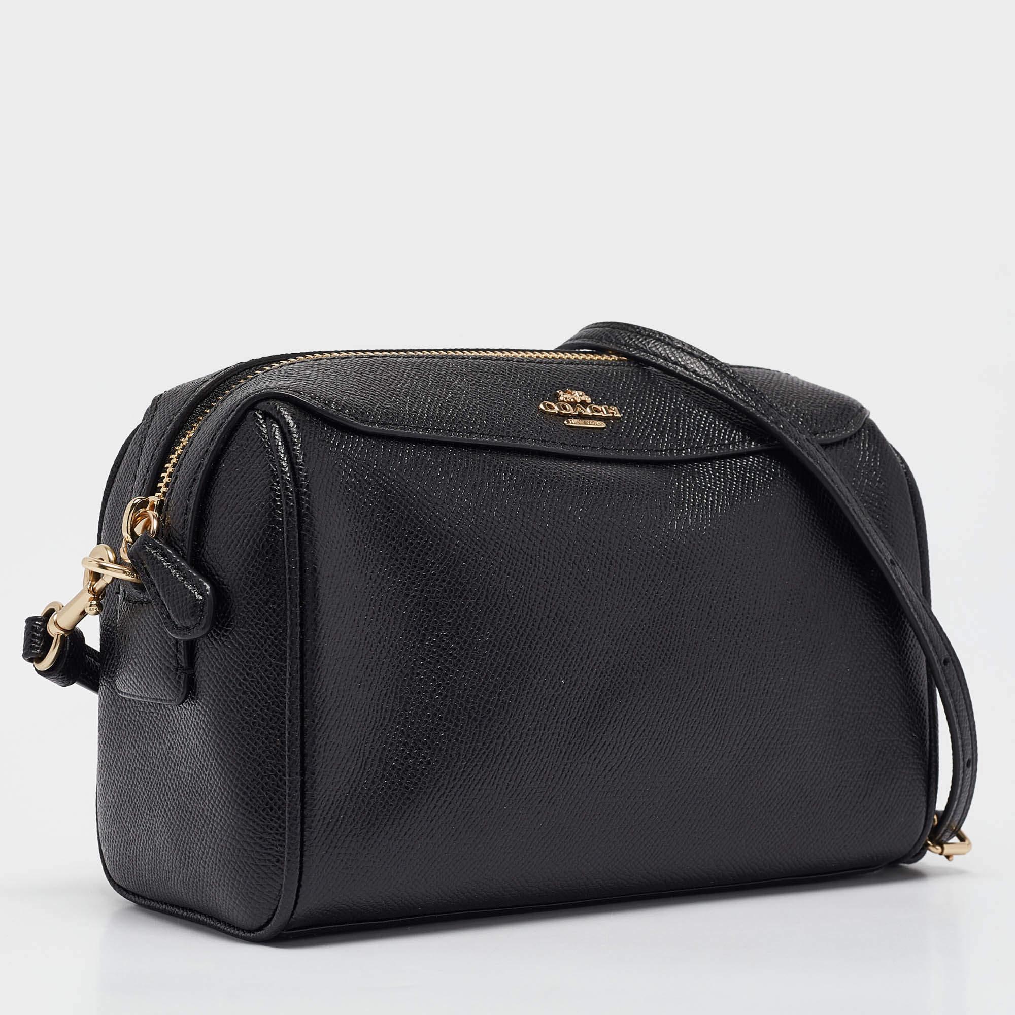 Coach Black Leather Bennett Crossbody Bag In New Condition In Dubai, Al Qouz 2