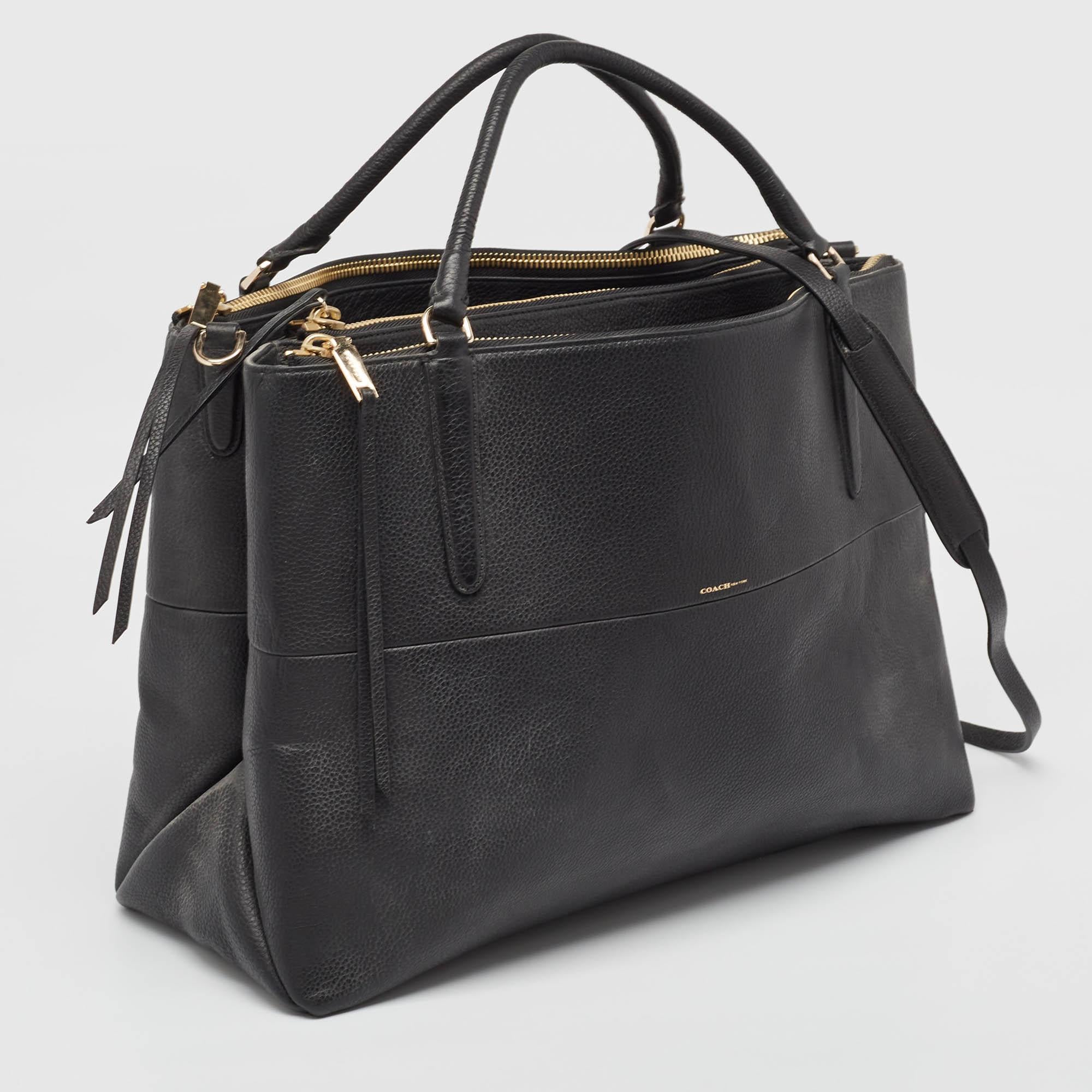Coach Black Leather Borough Tote In Good Condition In Dubai, Al Qouz 2