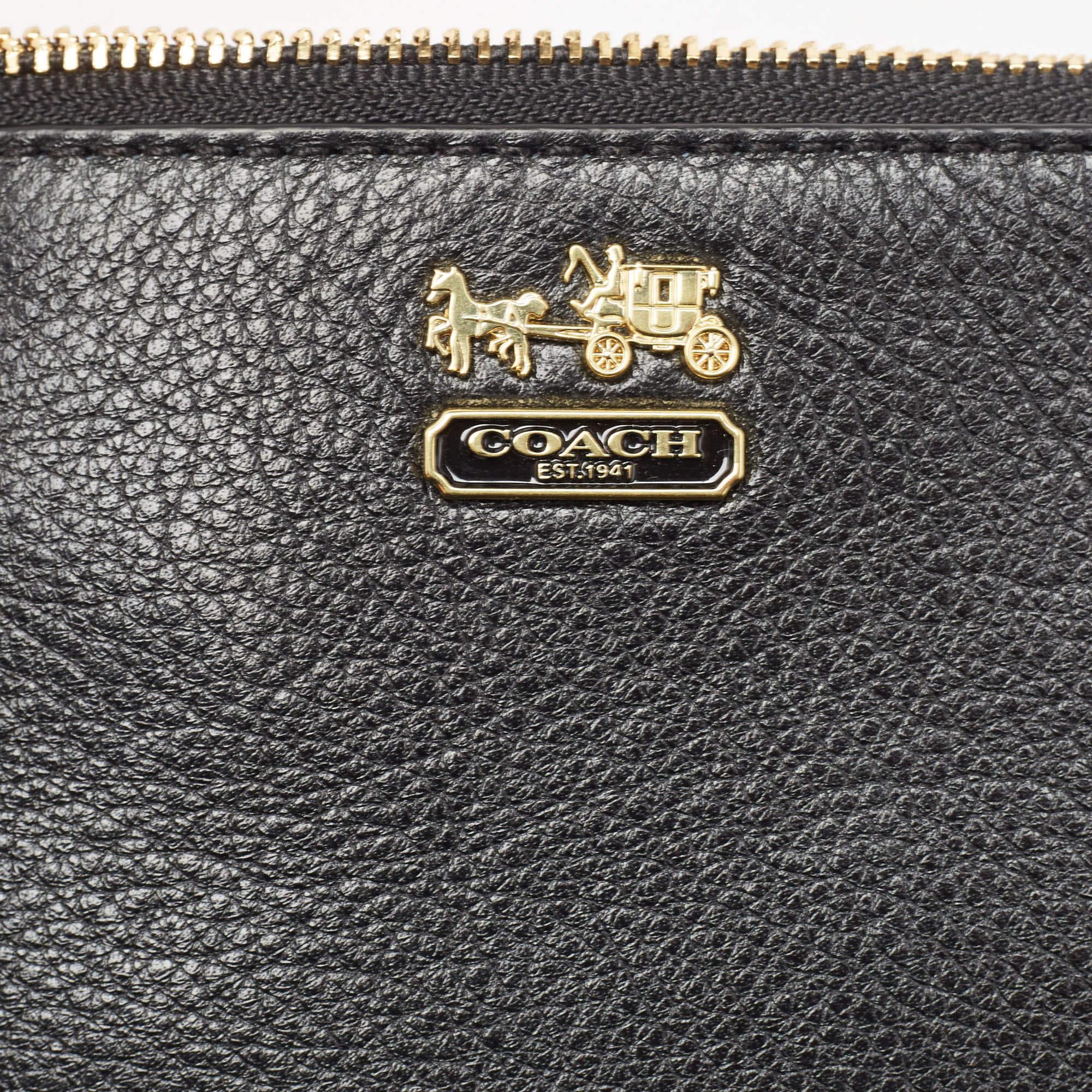 Coach Black Leather Chain Pouch For Sale 1