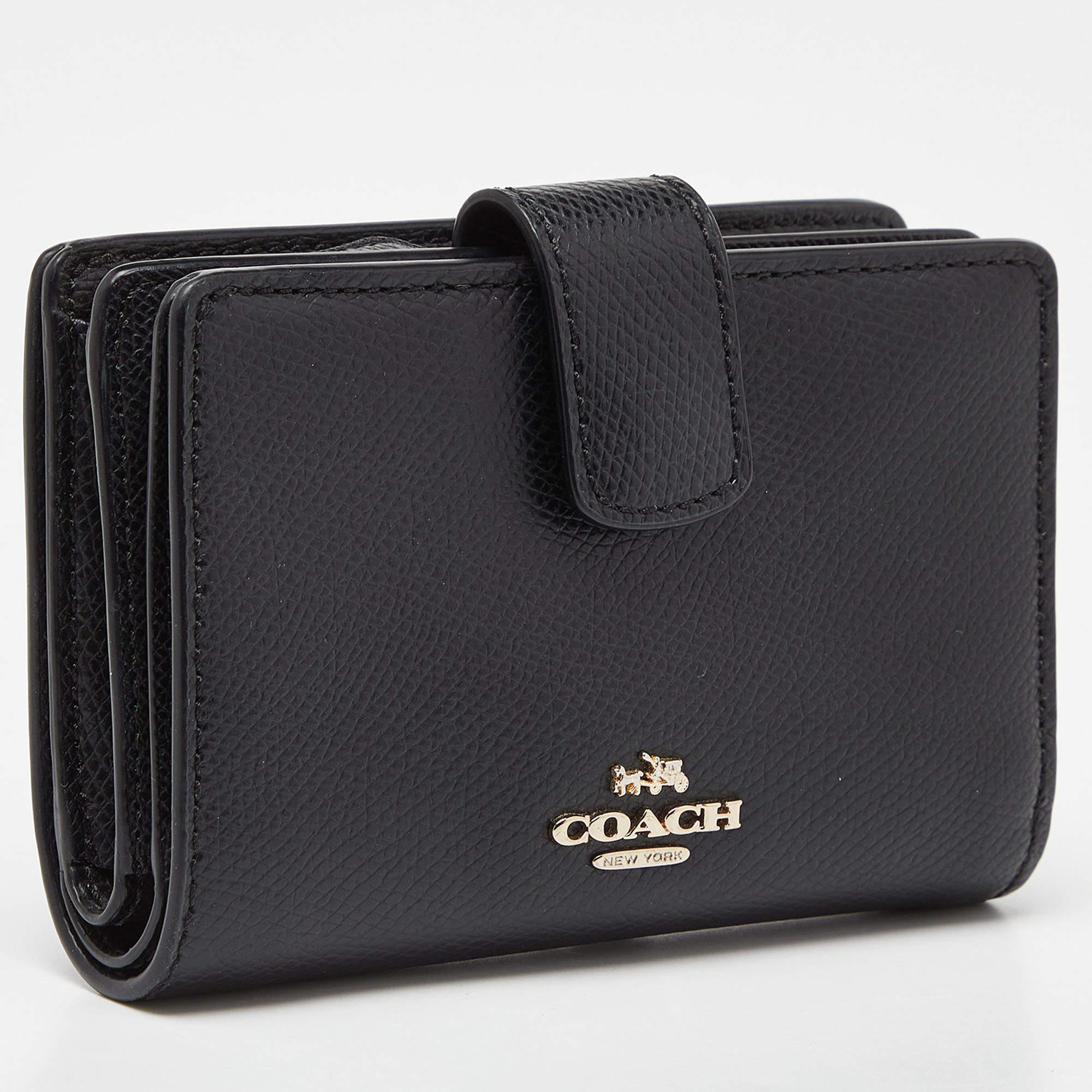 Coach Black Leather Compact Wallet 1