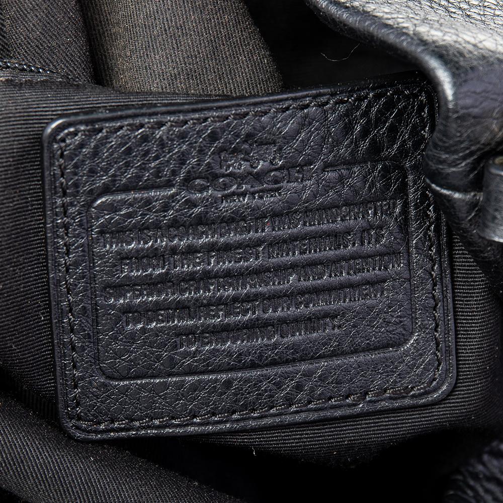 Coach Black Leather Edie Shoulder Bag In Good Condition For Sale In Dubai, Al Qouz 2
