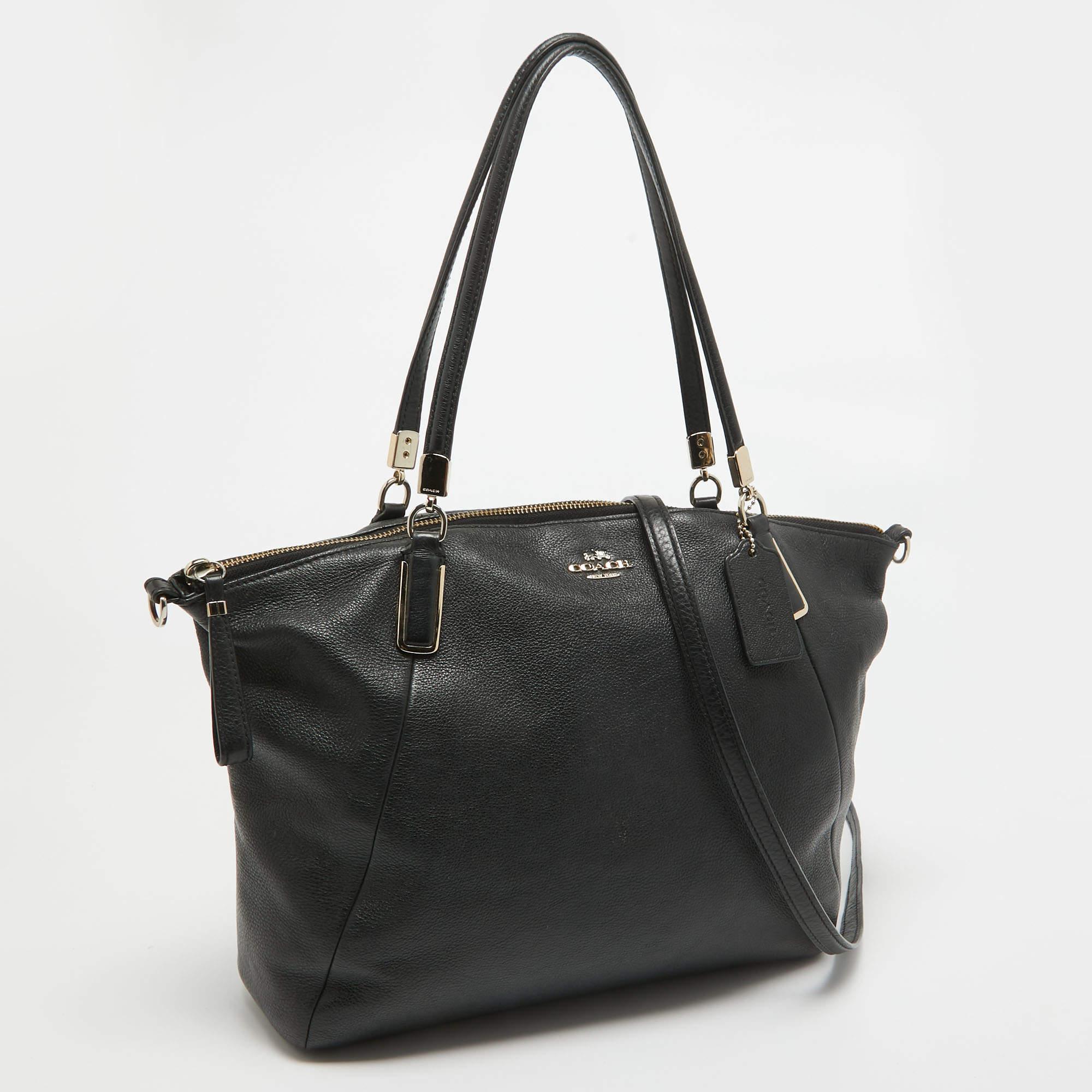 Coach Black Leather Kelsey Satchel In Excellent Condition In Dubai, Al Qouz 2