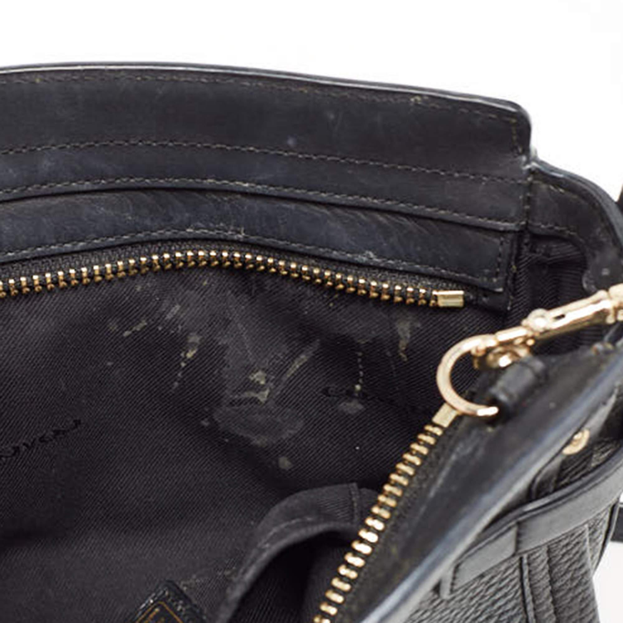 Coach Black Leather Swagger Wristlet Crossbody Bag For Sale 6