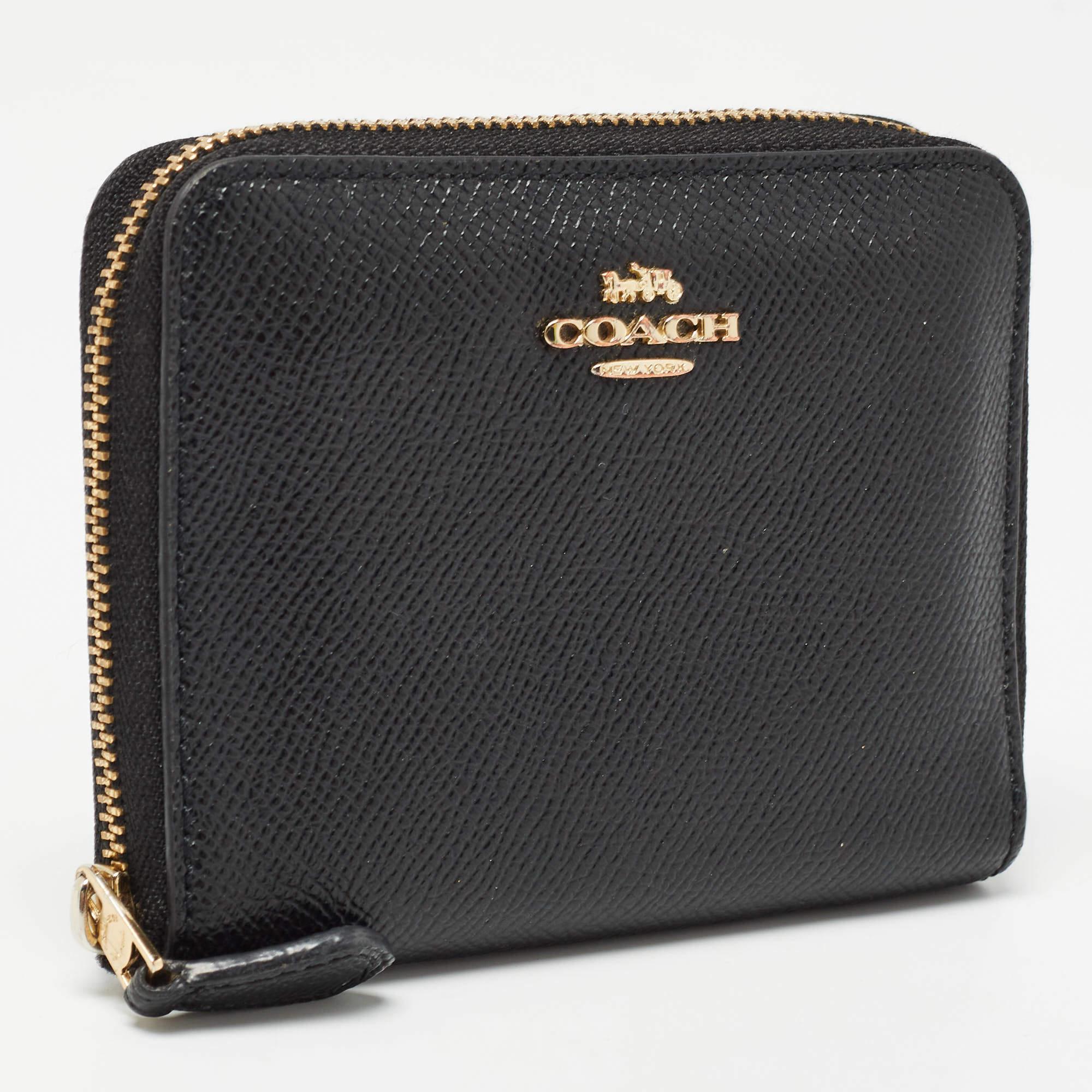 Women's Coach Black Leather Zip Around Purse For Sale