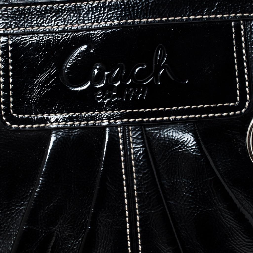 Women's Coach Black Patent Leather Shoulder Bag For Sale