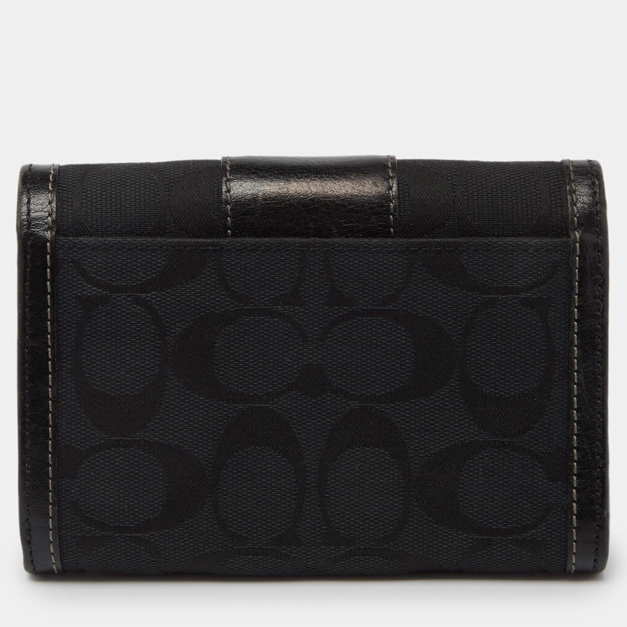 Women's Coach Black Signature Canvas and Leather Continental Wallet For Sale