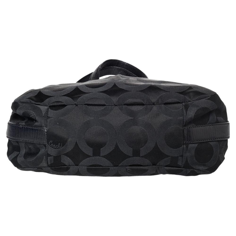 Coach - Sac Hobo Madison Signature en toile et cuir noir 6