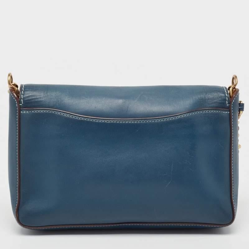 Coach Blue/Brown Leather Dinky Crossbody Bag In Good Condition In Dubai, Al Qouz 2