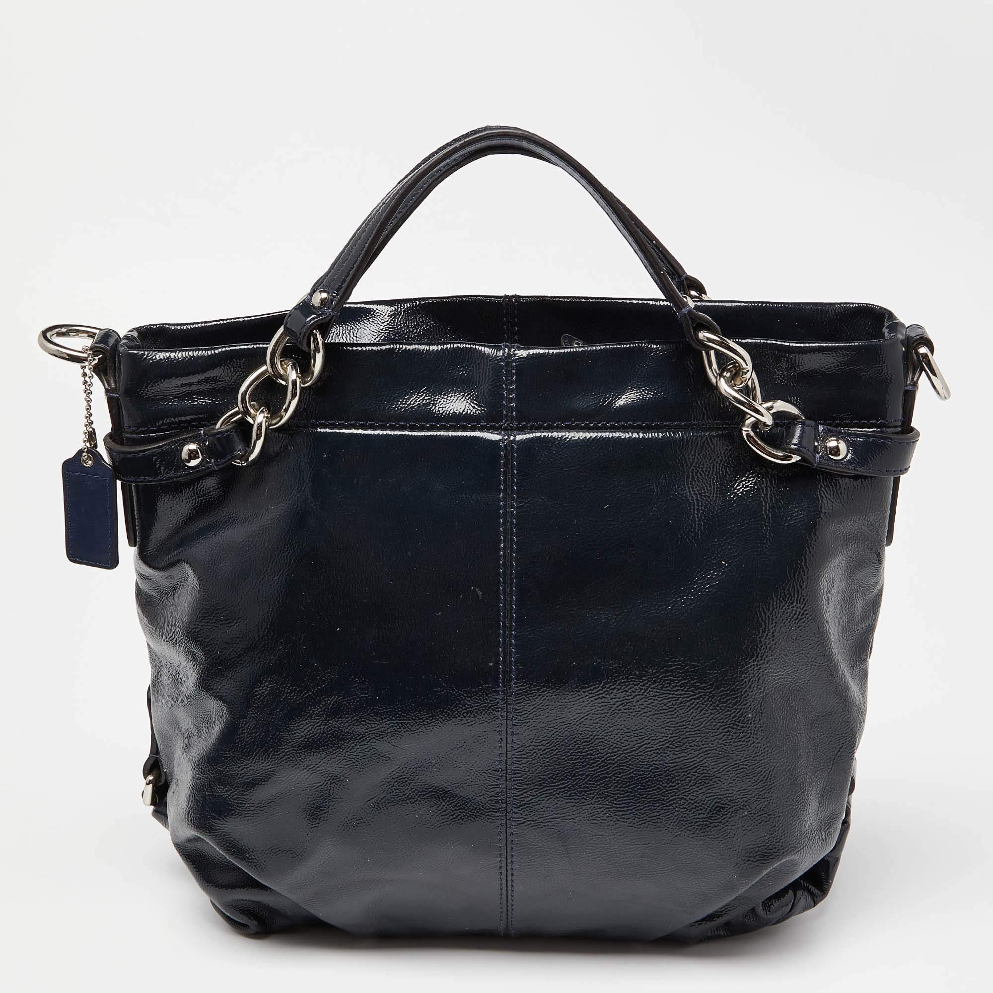 Coach Blue Patent Leather Brooke Hobo In Fair Condition For Sale In Dubai, Al Qouz 2