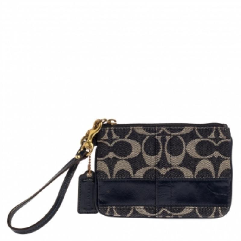 Women's Coach Blue Signature Canvas and Patent Leather Wristlet Clutch For Sale