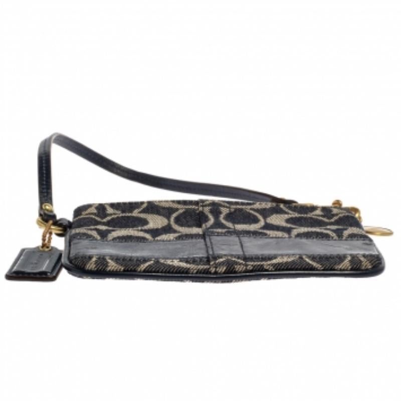 Coach Blue Signature Canvas and Patent Leather Wristlet Clutch For Sale 2