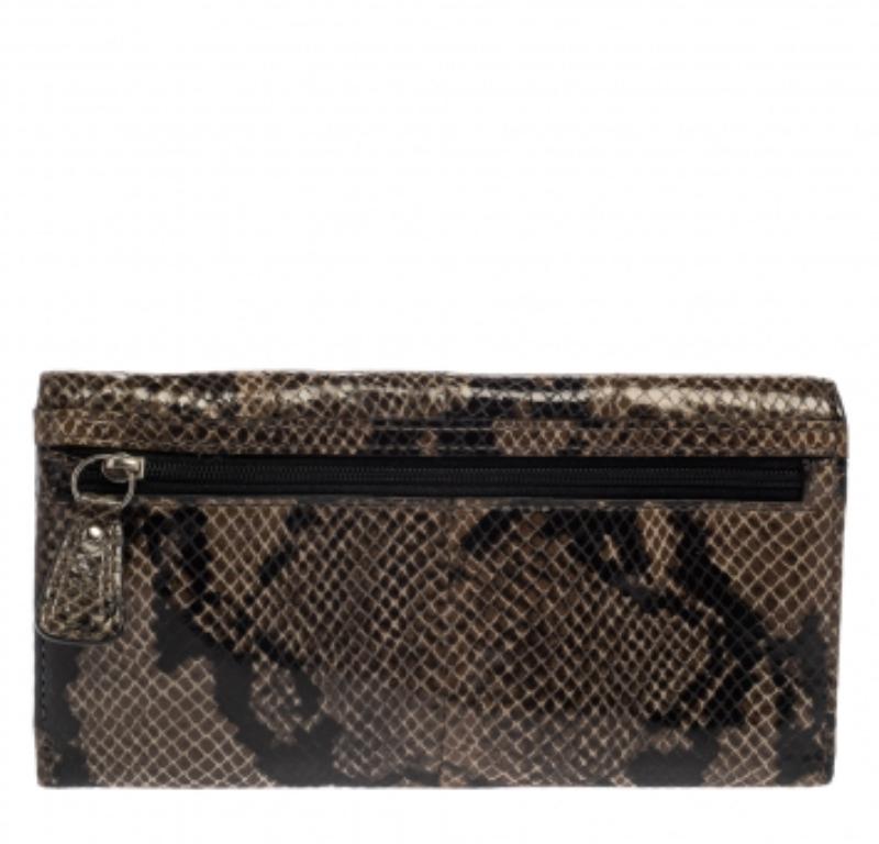 Coach Brown/Black Python Embossed Leather Soho Continental Wallet In Good Condition For Sale In Dubai, Al Qouz 2