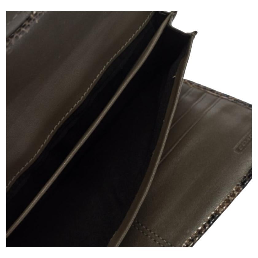 Coach Brown/Black Python Embossed Leather Soho Continental Wallet For Sale 4