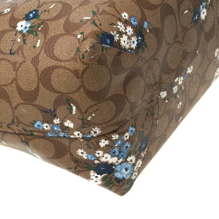 Coach Brown/Blue Floral Print And Signature Coated Canvas and Leather  Reversible For Sale at 1stDibs