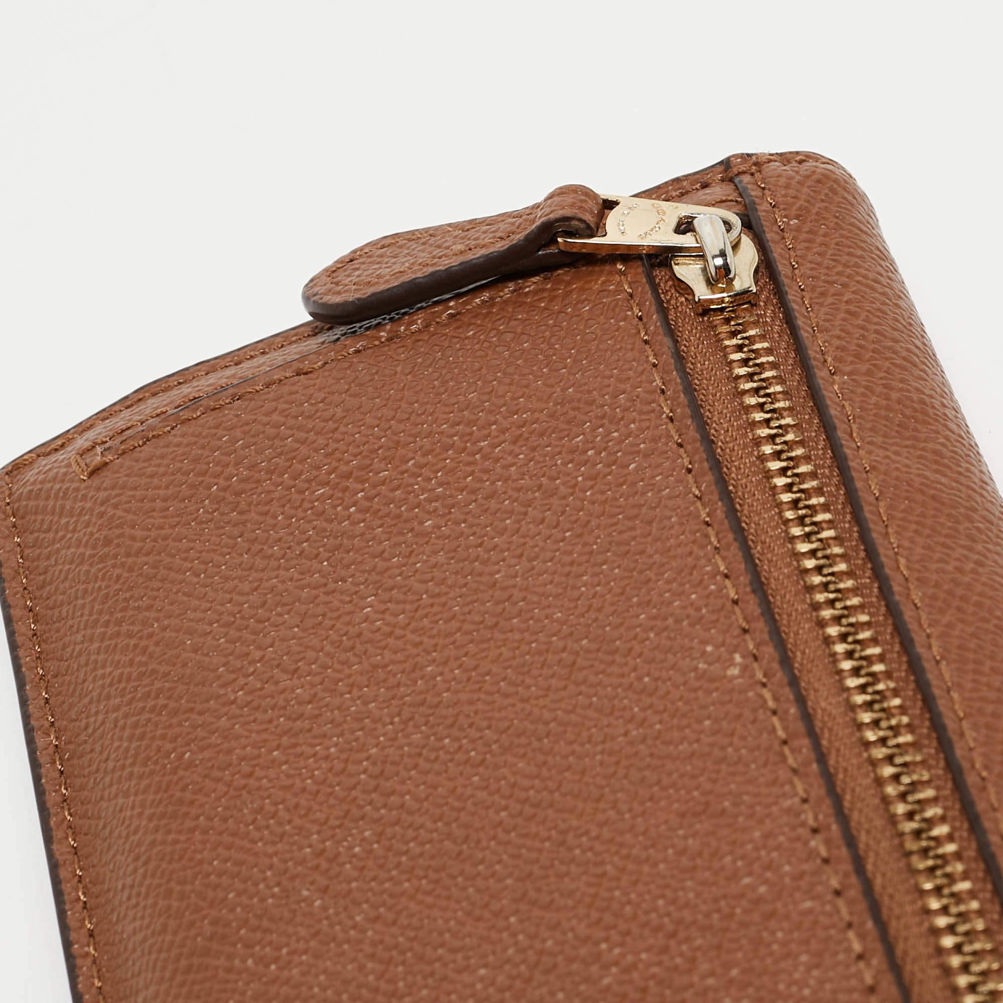 Coach Brown Leather Flap Continental Wallet For Sale 3