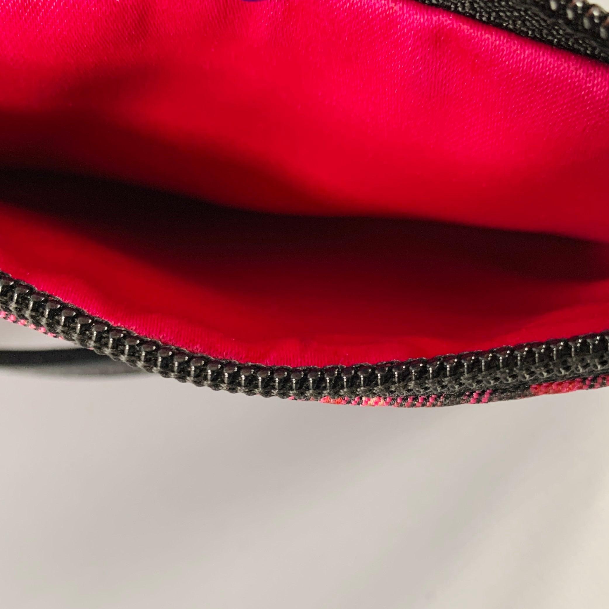 COACH Burgundy Black Plaid Patent Leather Fabric Wristlet In Excellent Condition For Sale In San Francisco, CA