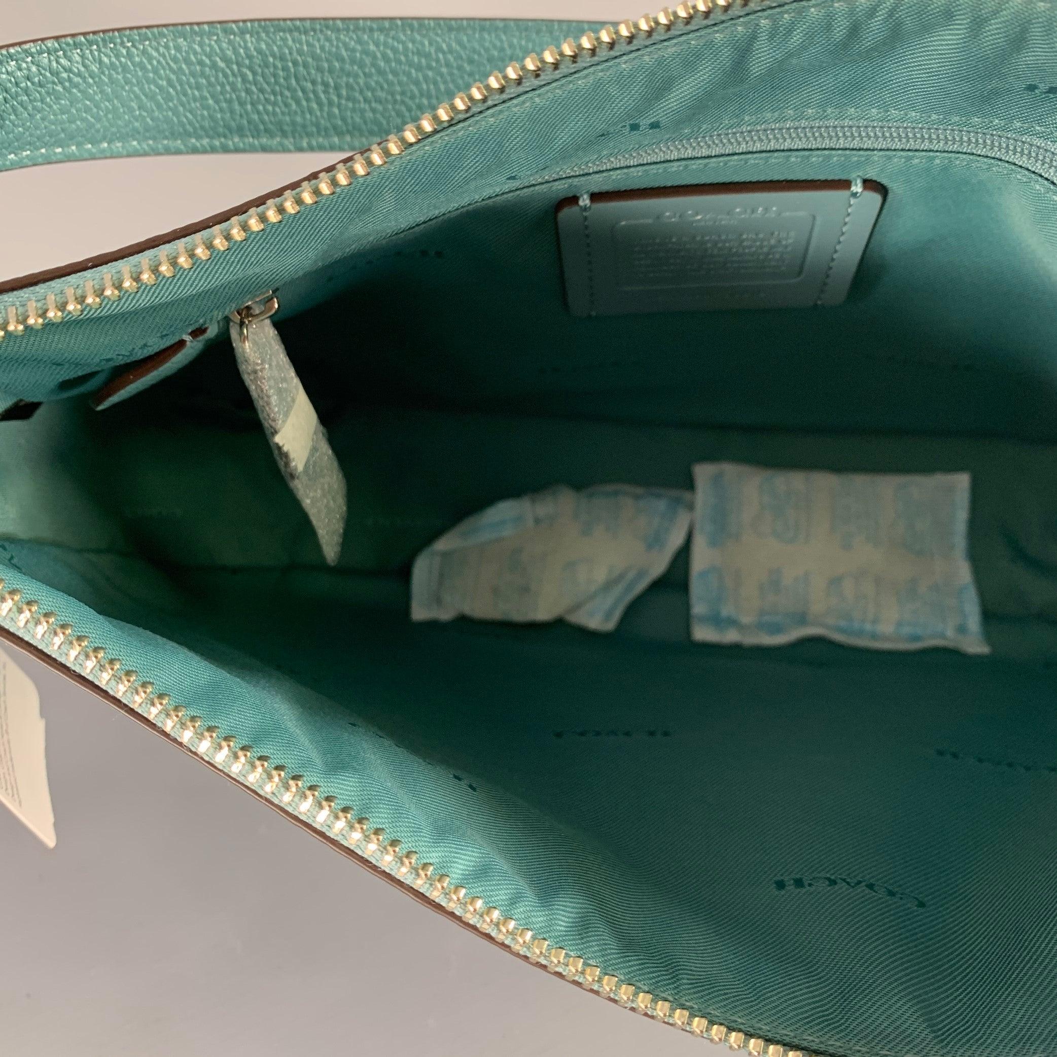 COACH Chelsea Blue Pebble Grain Leather Shoulder Bag Handbag For Sale 4