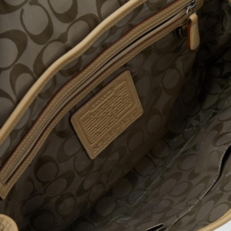Beige Coach Cream Soho Hamptons Buckle Leather Satchel