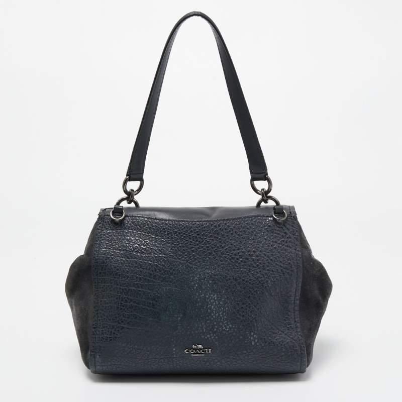 Bolso Crossbody Coach de ante y piel azul oscuro en Bastante bueno estado para la venta en Dubai, Al Qouz 2