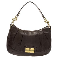 Coach - Sac Hobo en cuir marron foncé Kristin