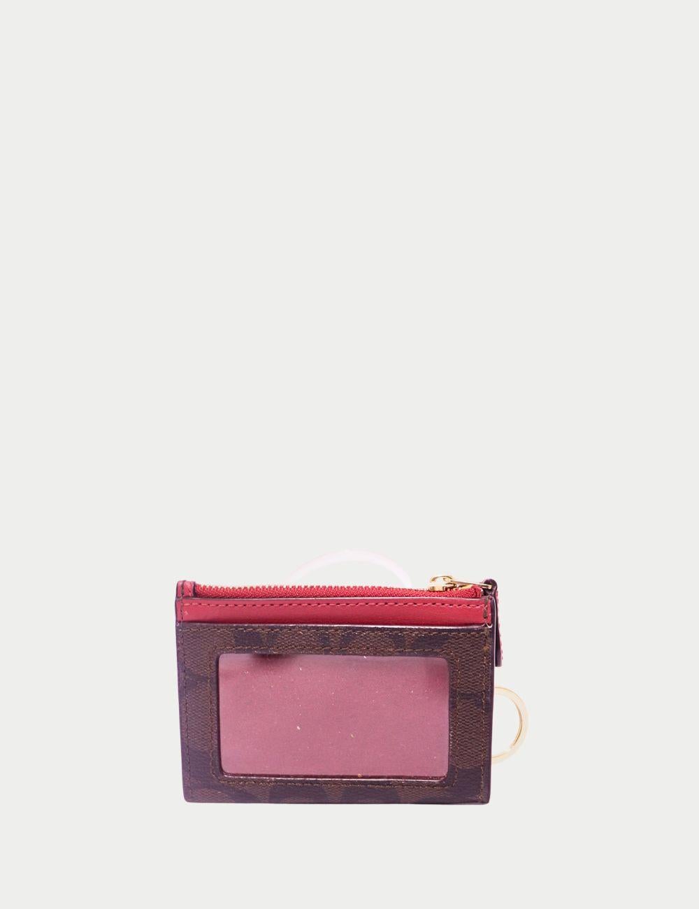 Coach In New Condition For Sale In Amman, JO