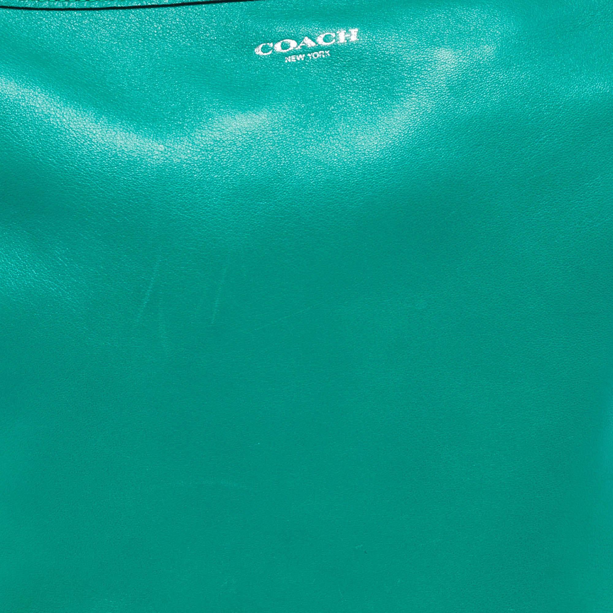 De las mujeres Bolso de piel verde con borla Legacy de Coach en venta